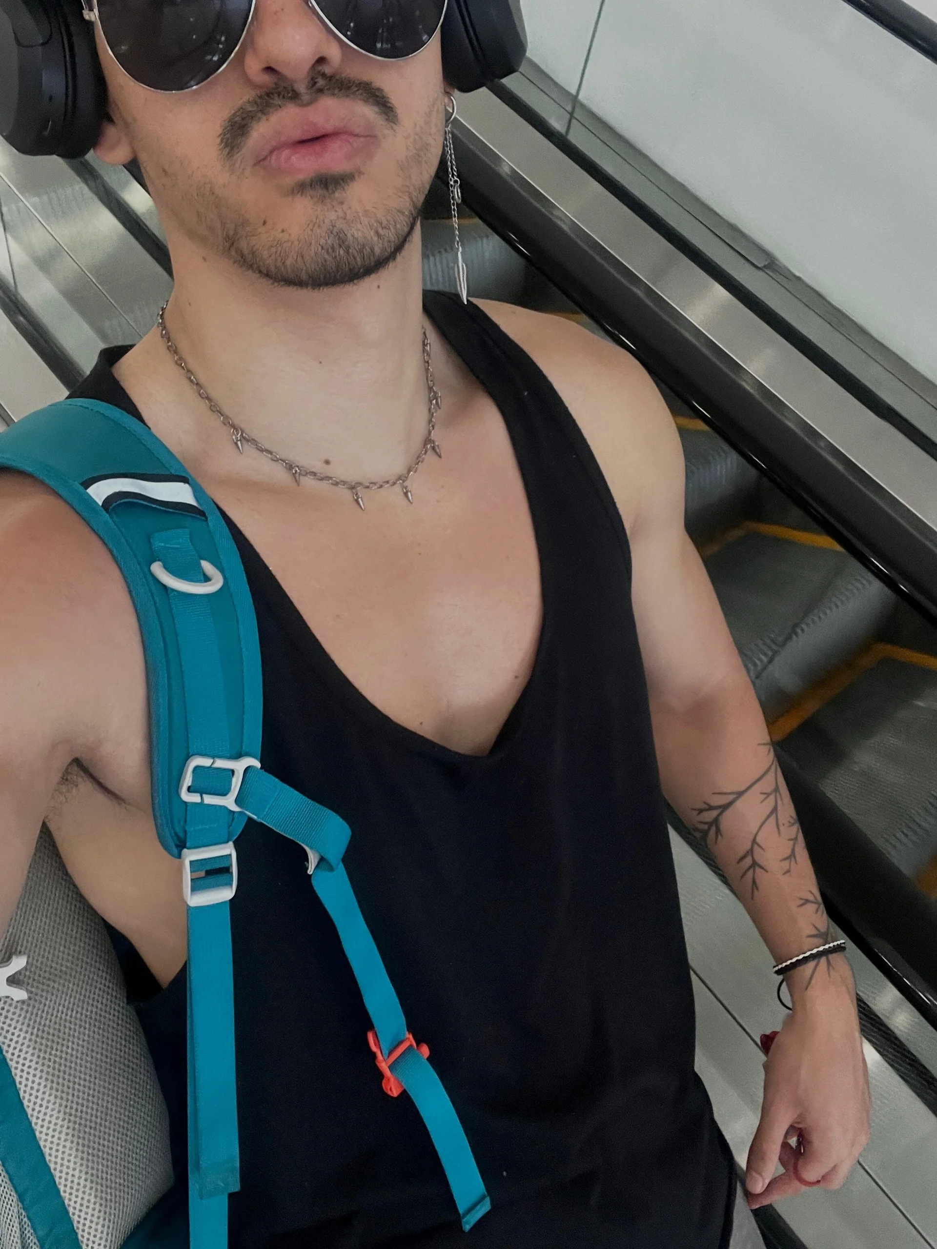 XXX Porn Photo of Nude bbbeachboy 30