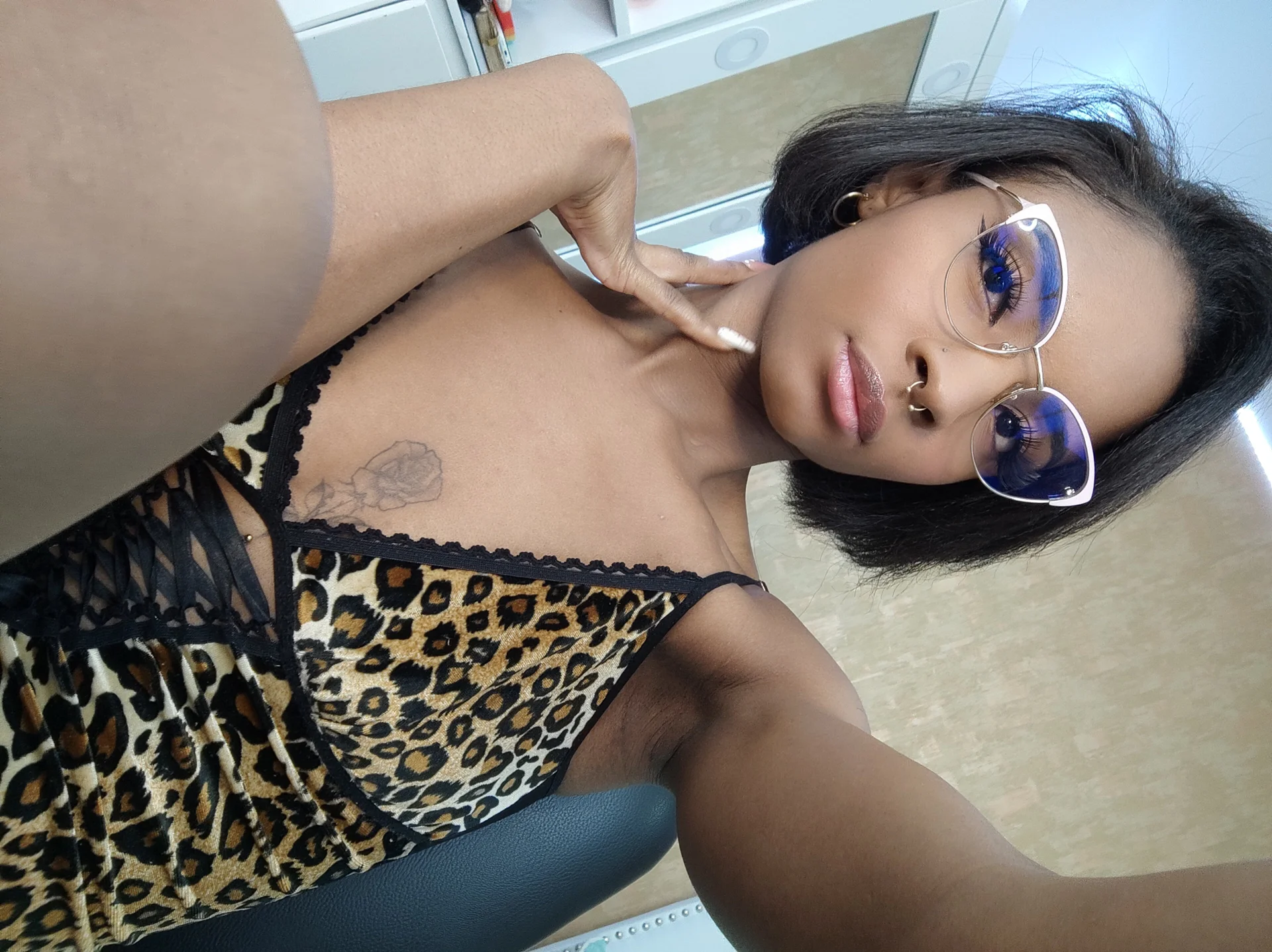 XXX Porn Photo of Nude alikahouston4 122