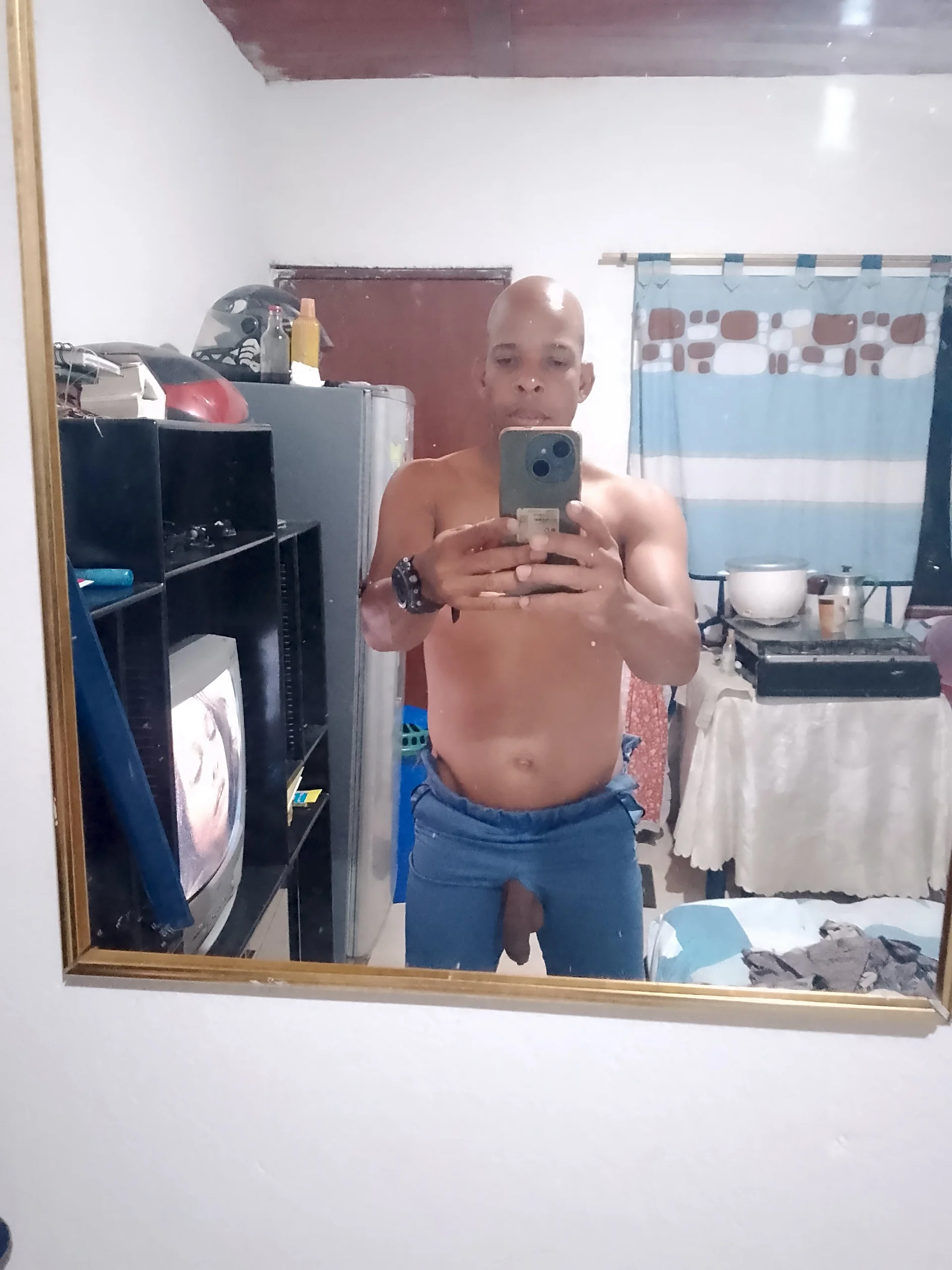 XXX Porn Photo of Nude joseLive23 4