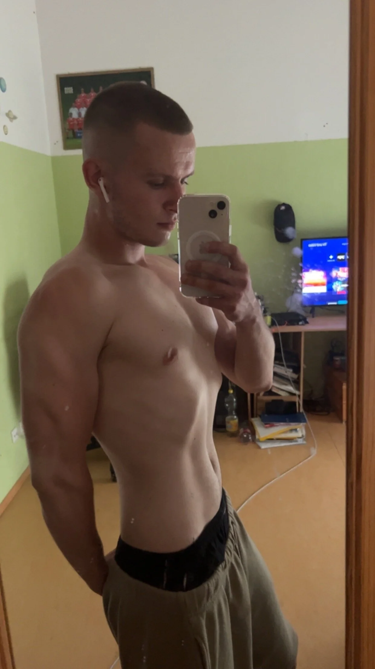 XXX Porn Photo of Nude Fabi_j19 1