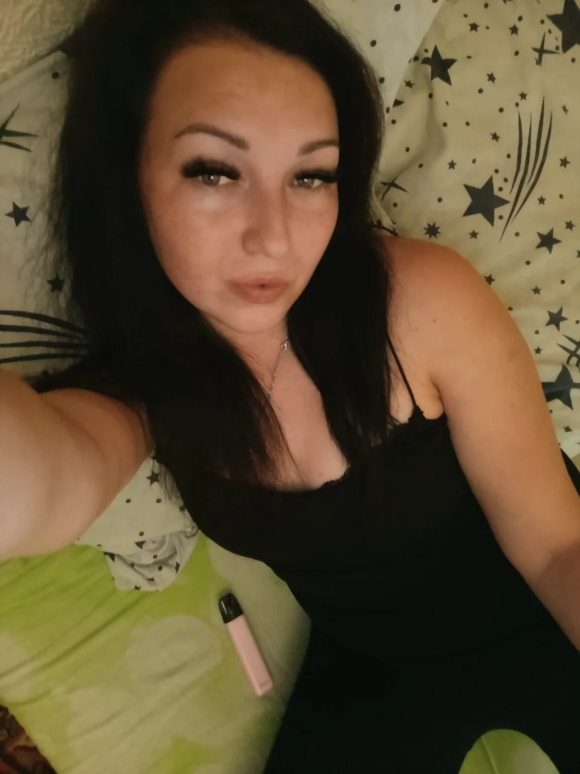 XXX Porn Photo of Nude DanaNeon 3
