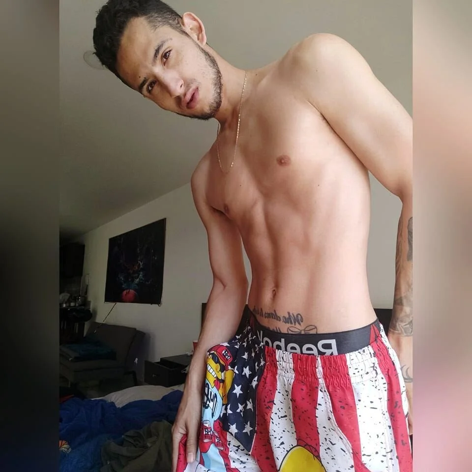 XXX Porn Photo of Nude Clouer_glow16 1