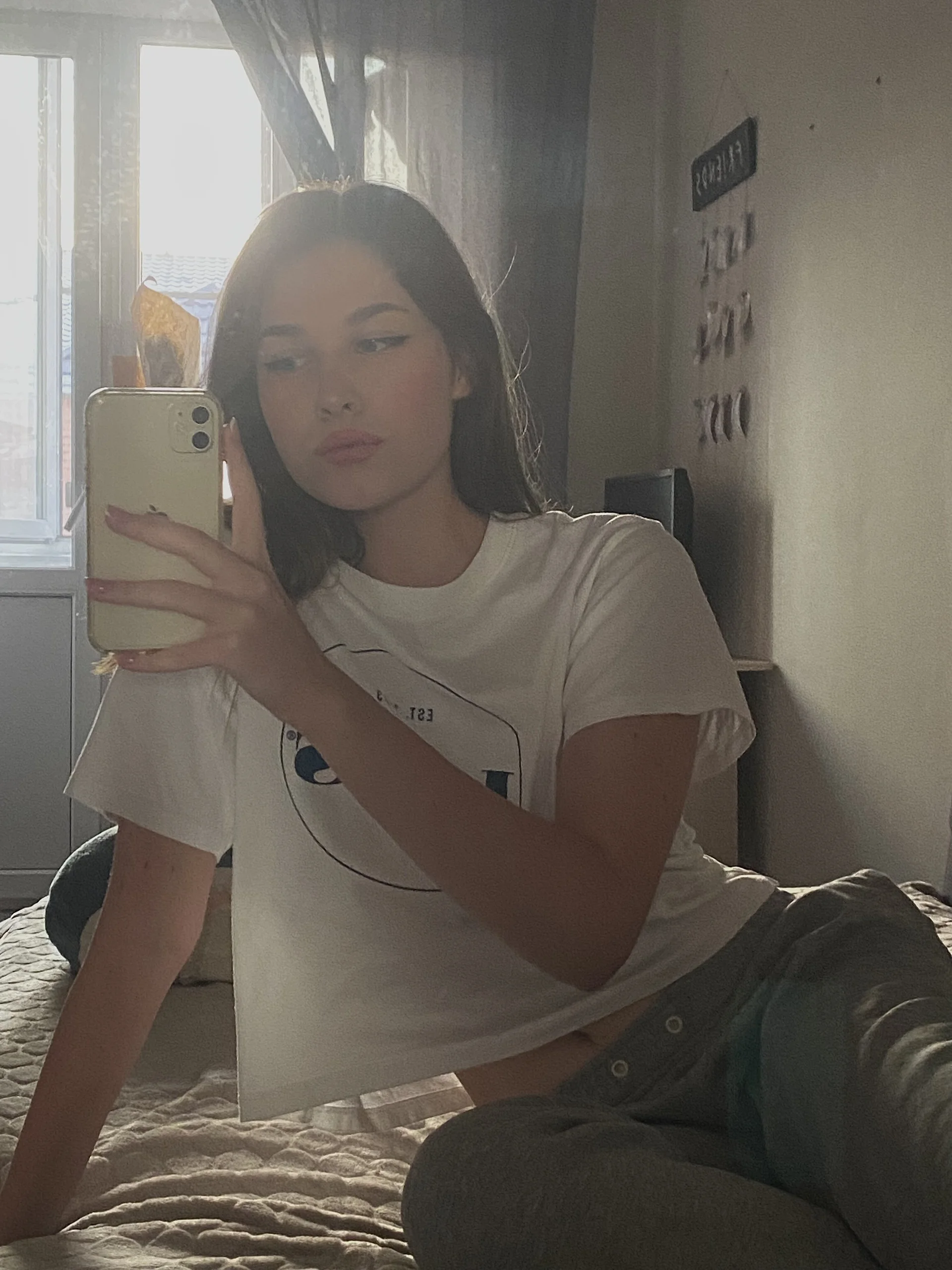 XXX Porn Photo of Nude LisaSweetie 1