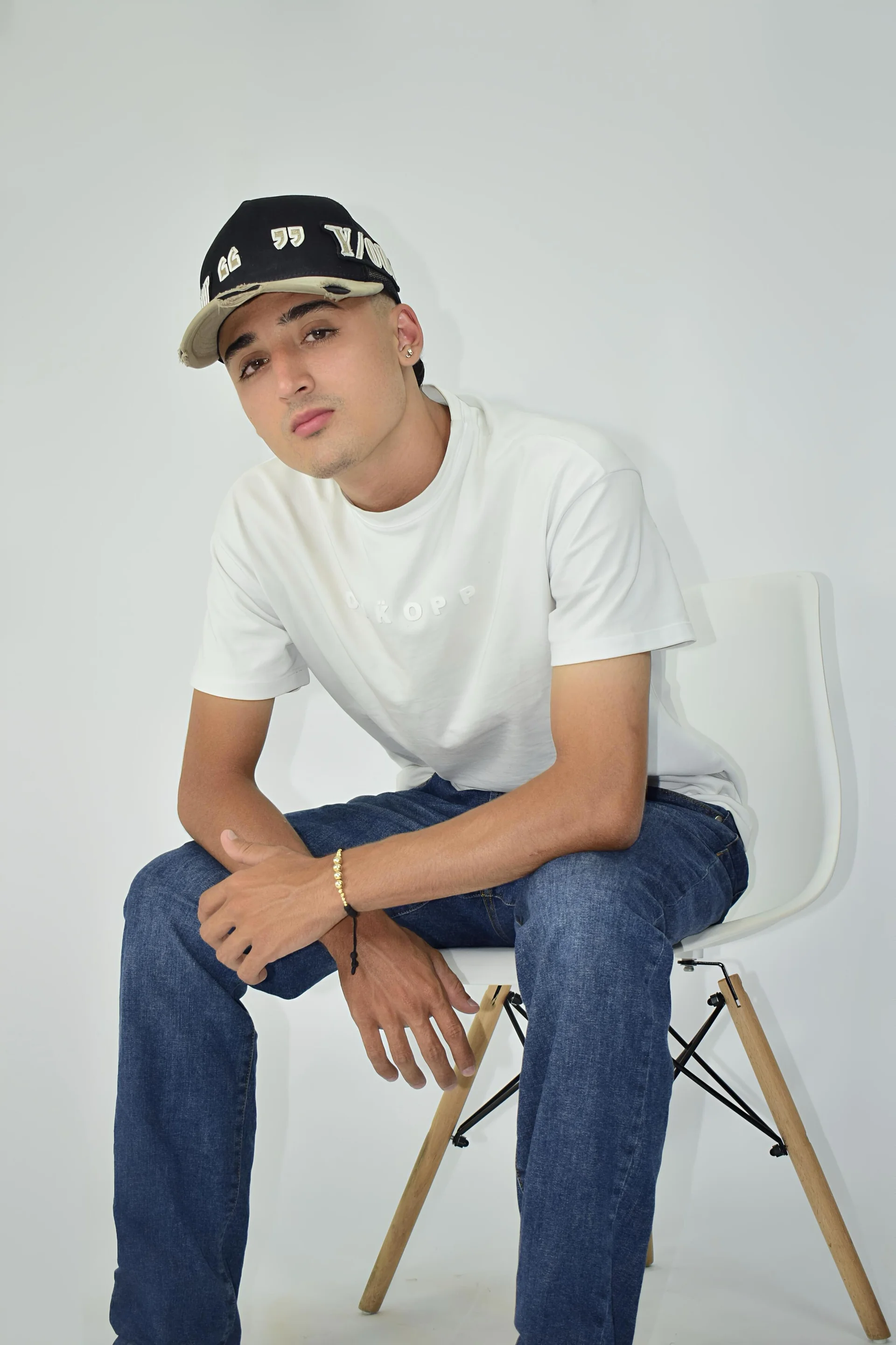 XXX Porn Photo of Nude Hadrian_Torres 14