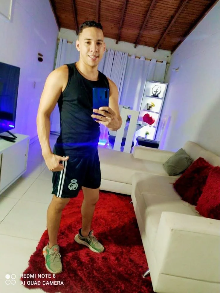 XXX Porn Photo of Nude petter_coleman_ 10