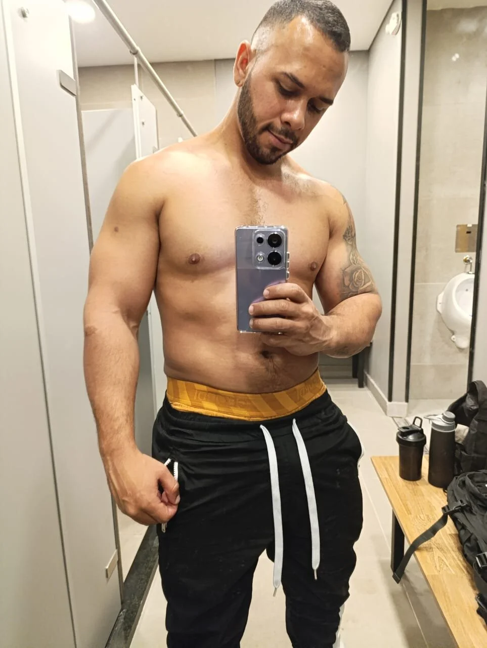 XXX Porn Photo of Nude malandro_ccs 4