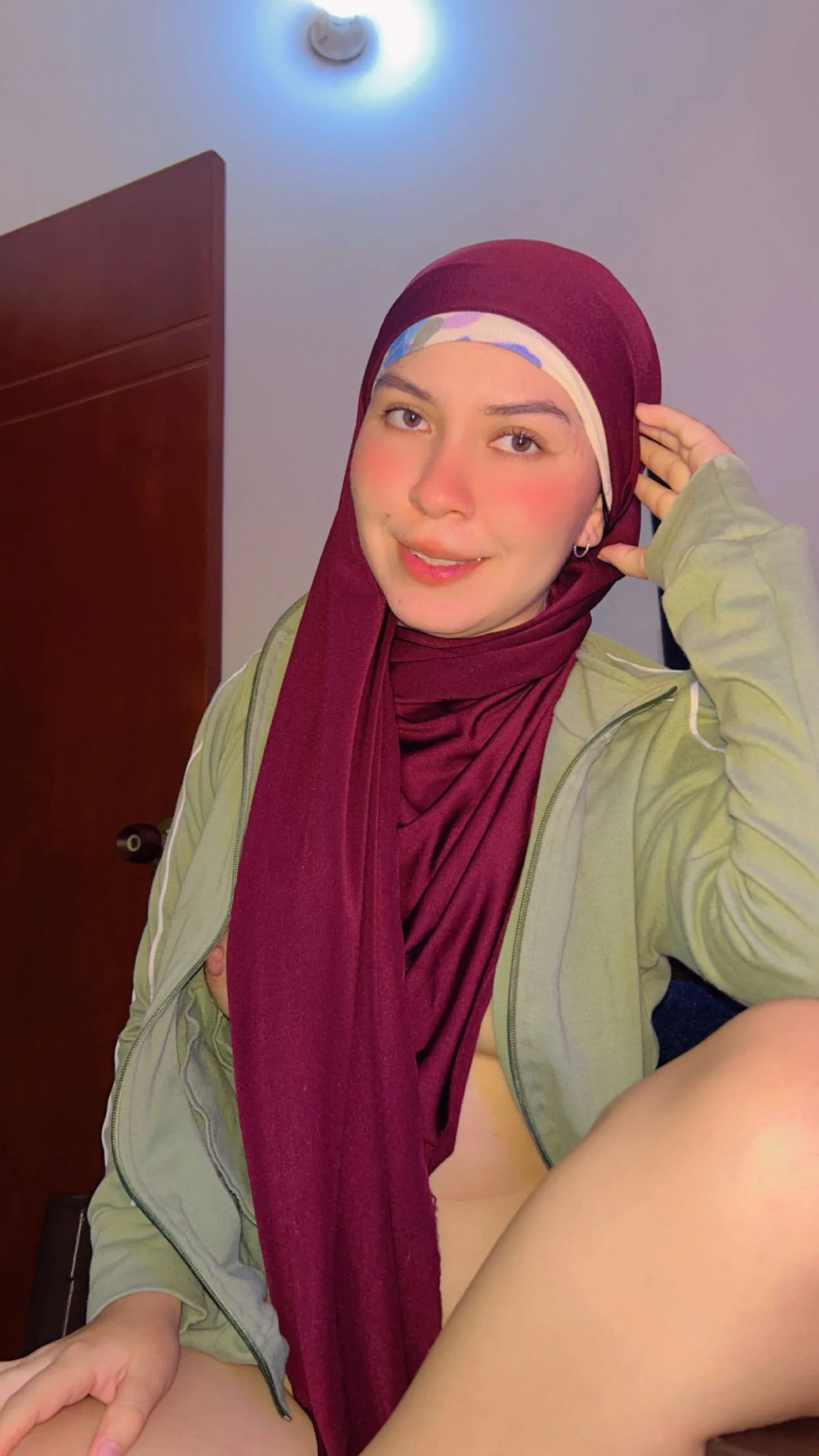 XXX Porn Photo of Nude MatchedEyebrow 7