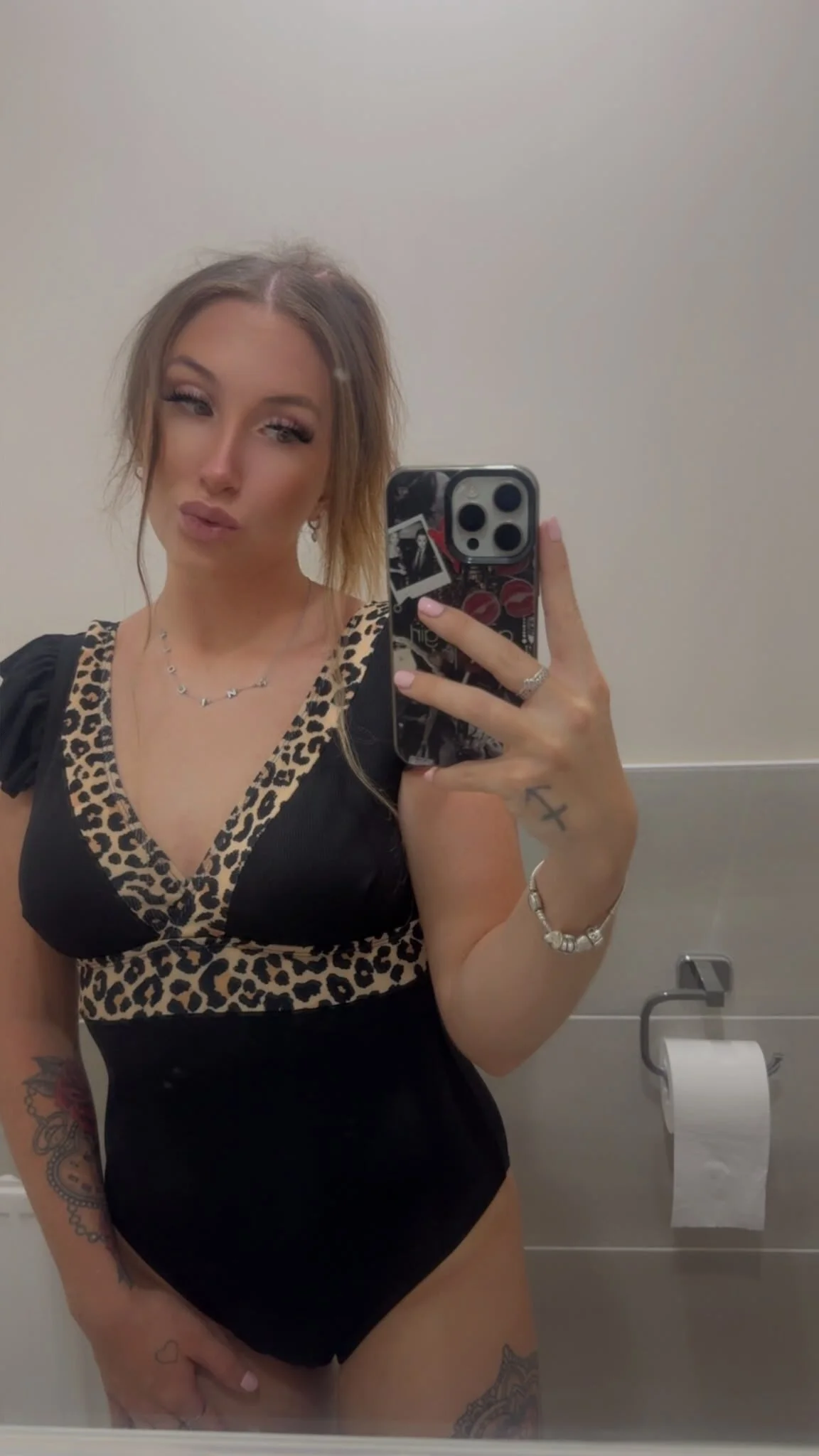 XXX Porn Photo of Nude Coleyy_xx 1