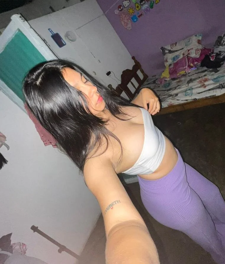 XXX Porn Photo of Nude karo_cute 2