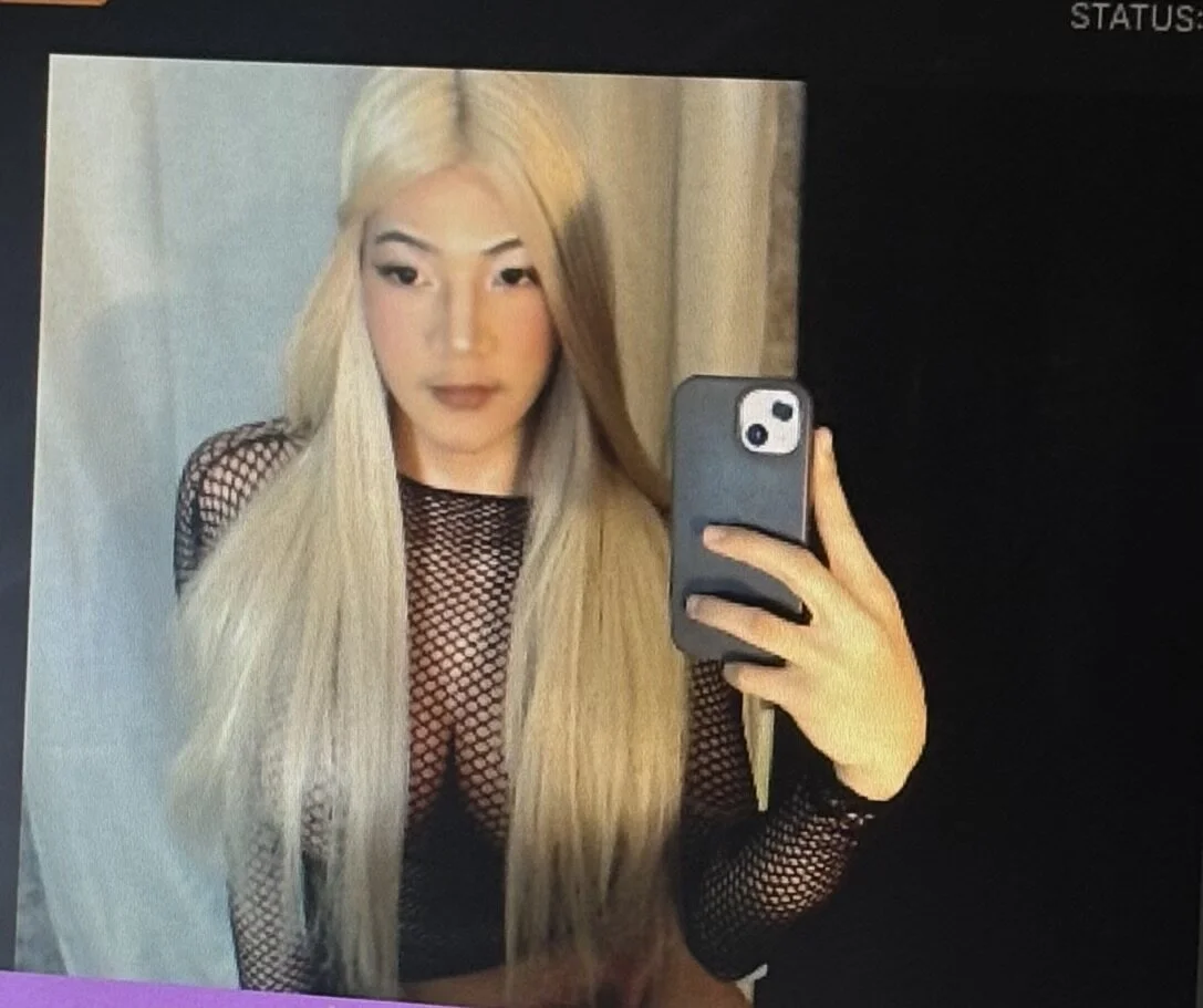 XXX Porn Photo of Nude KendiesCumBluster 2