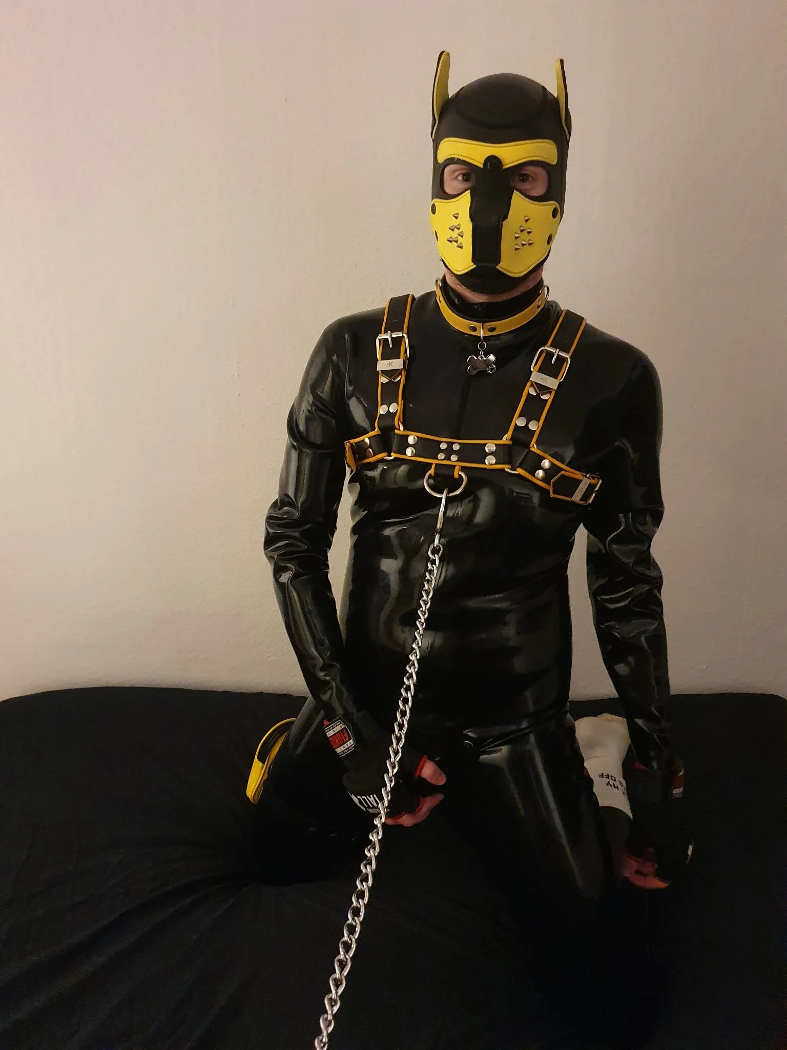 XXX Porn Photo of Nude Pup_Noir 3