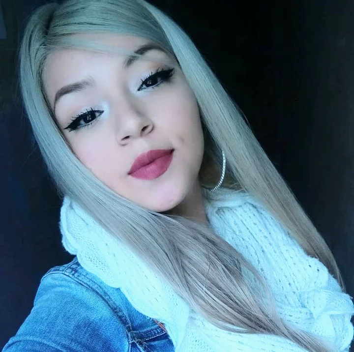 XXX Porn Photo of Nude Lizzysubextrx 3