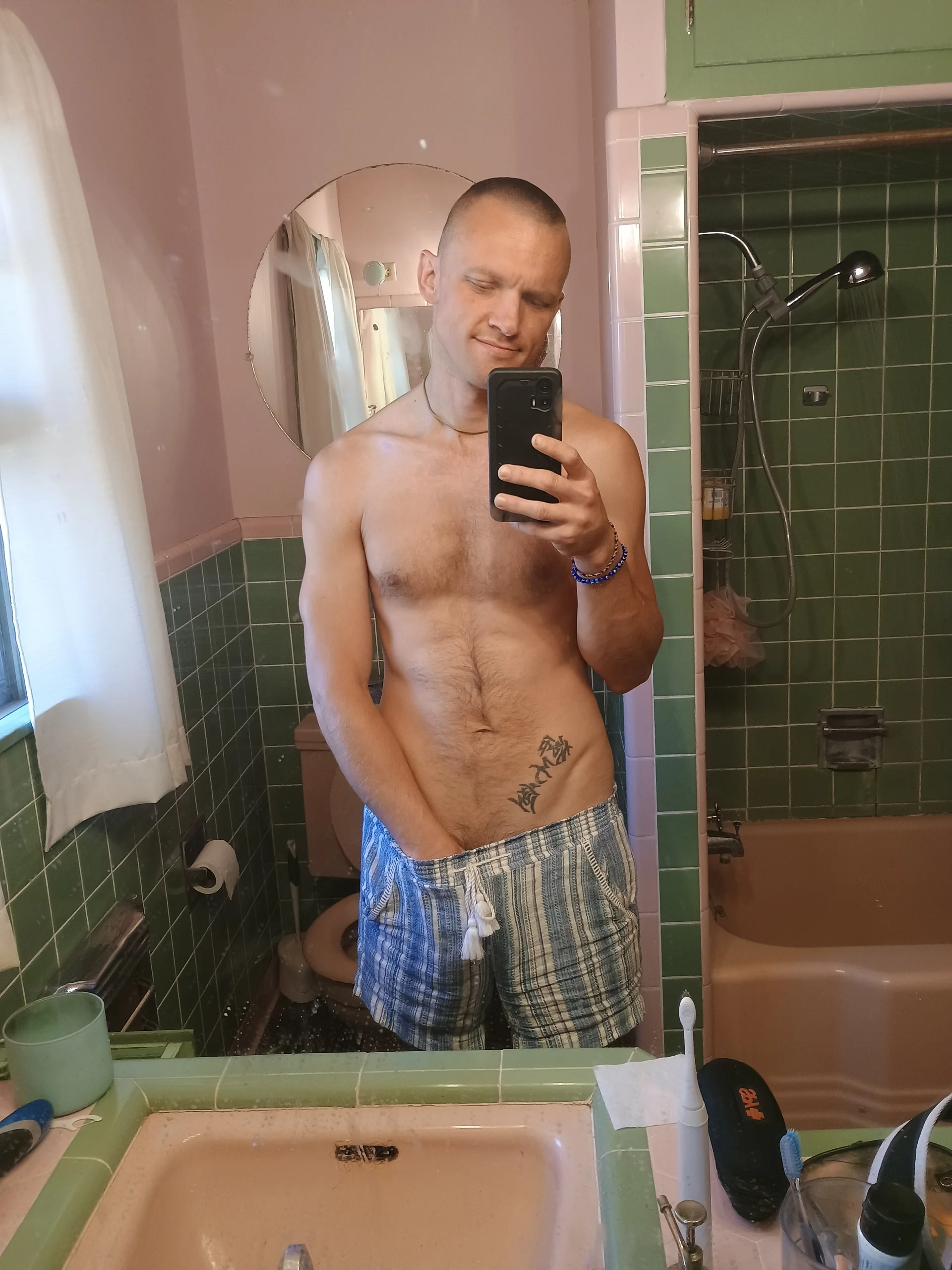 XXX Porn Photo of Nude scrachnsniff 1