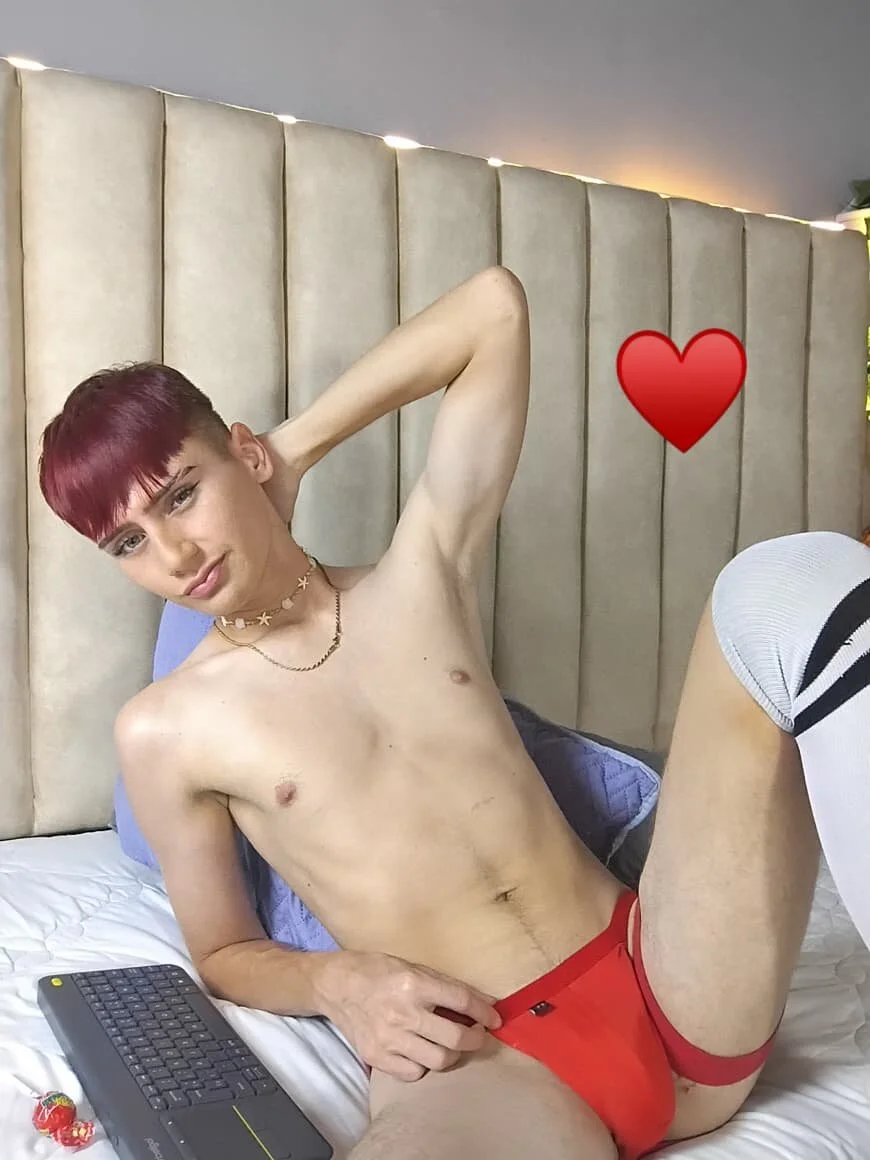 XXX Porn Photo of Nude ian_diamond 153