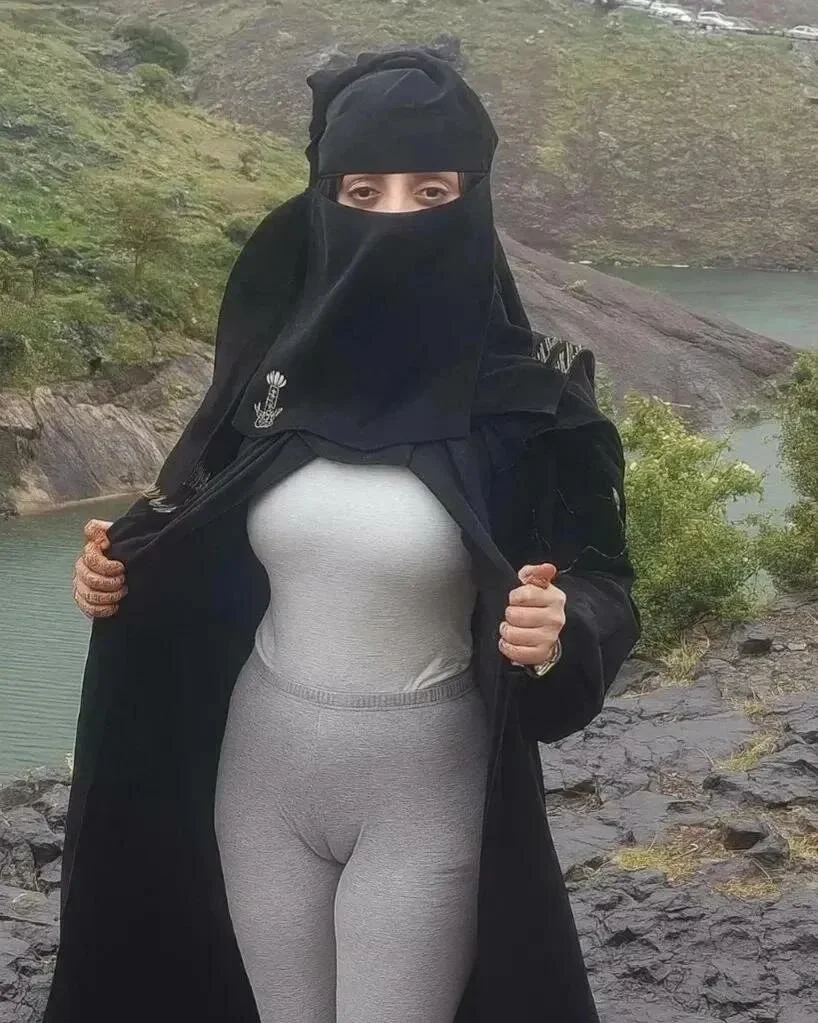 XXX Porn Photo of Nude linakhalifa 5