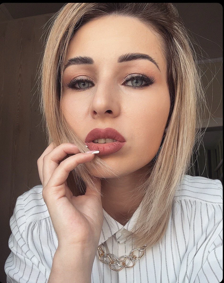 XXX Porn Photo of Nude NikkiiStill 9