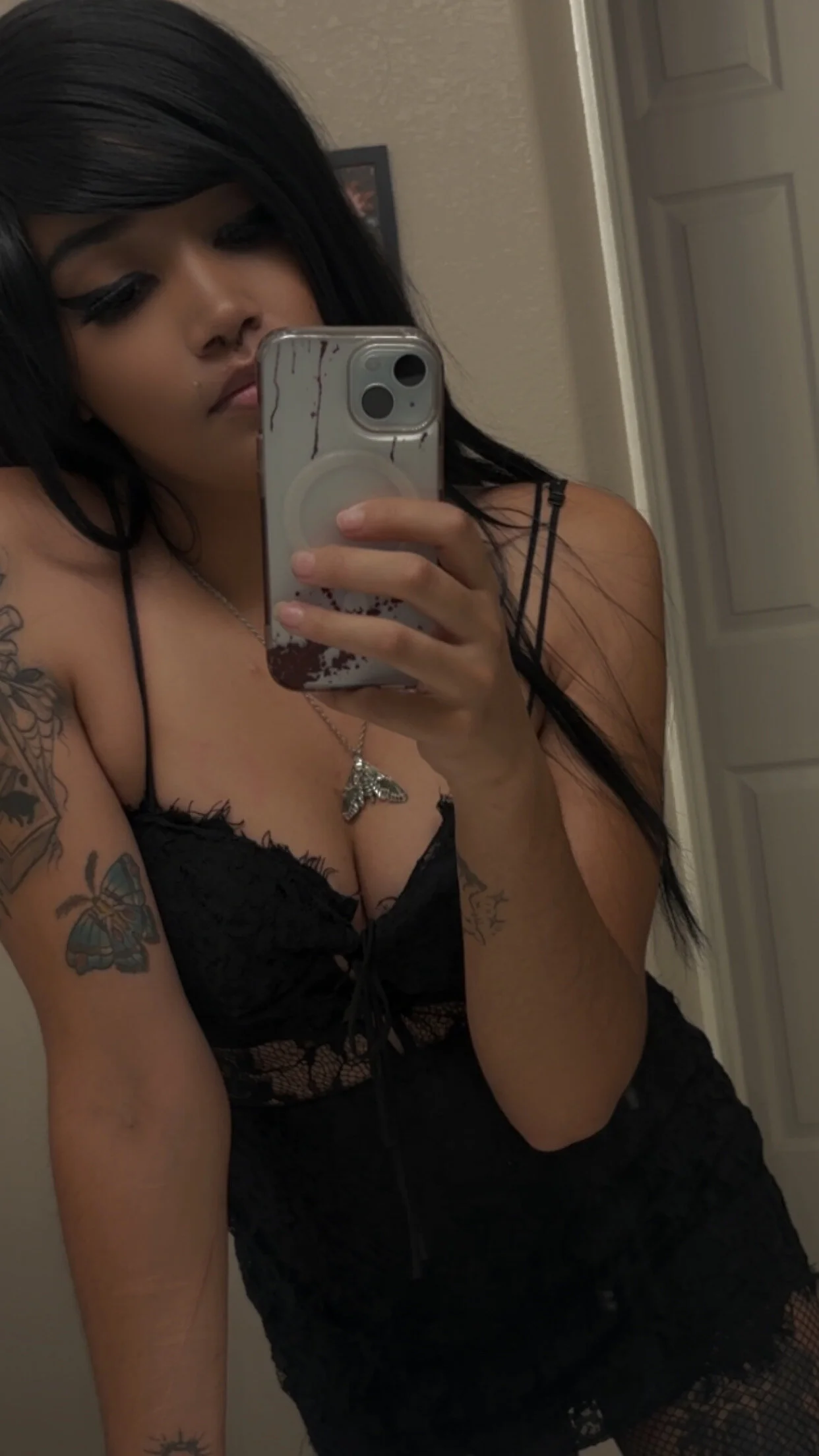 XXX Porn Photo of Nude Nikki_Graves_Official 10