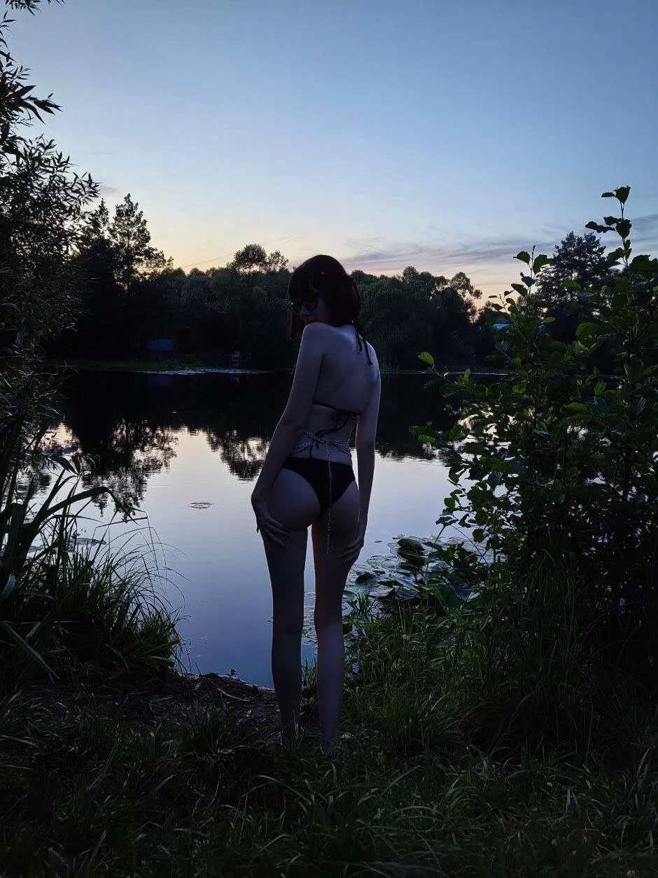 XXX Porn Photo of Nude HazelTompson 9