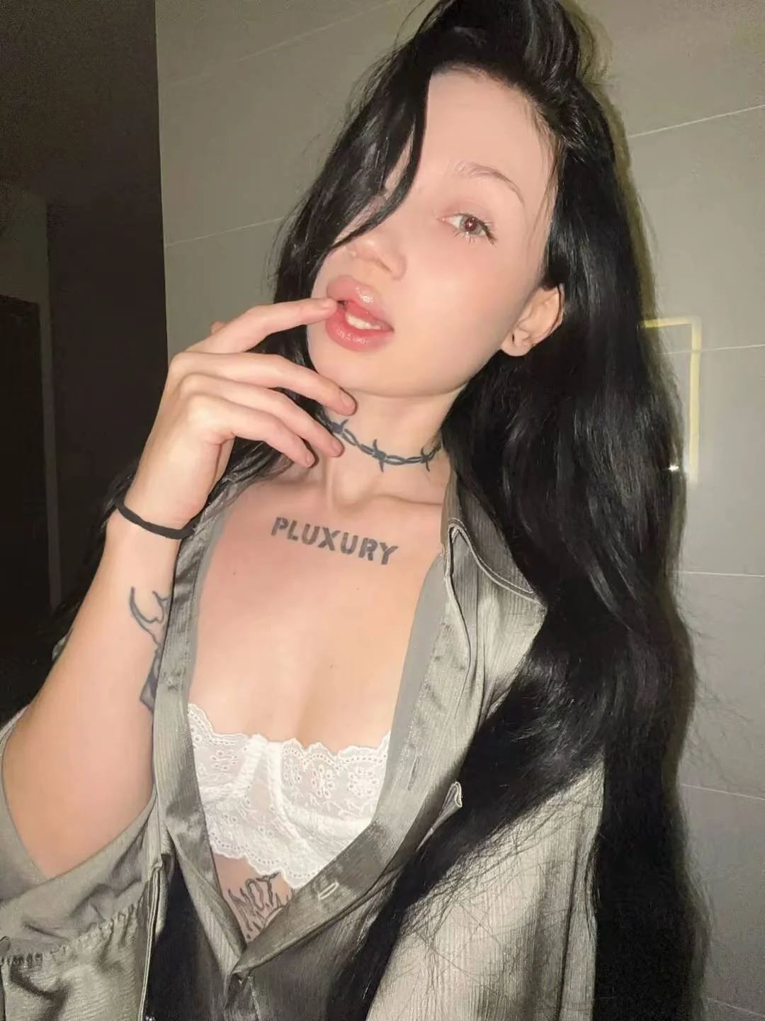 XXX Porn Photo of Nude gold_pluxury 6