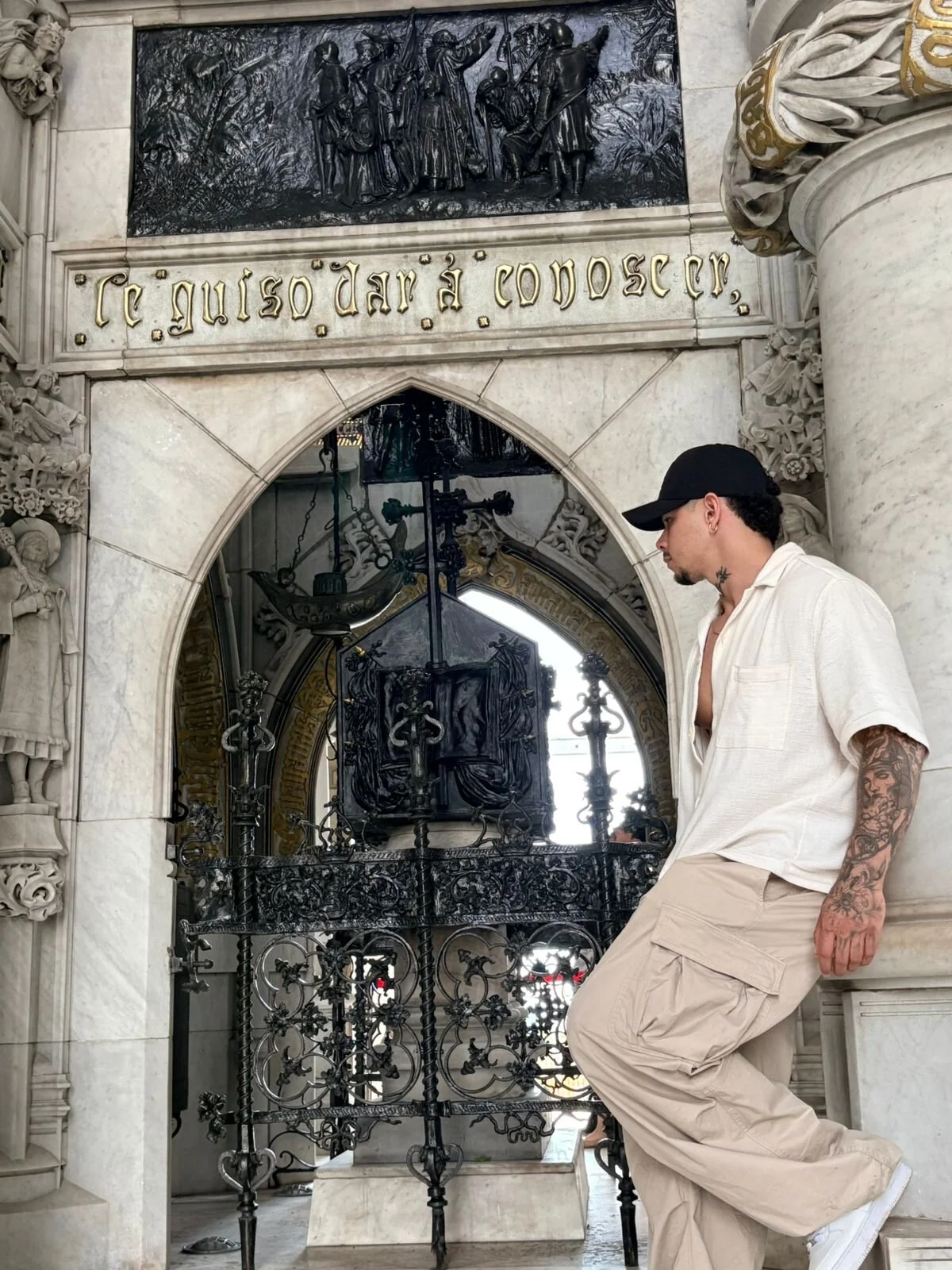 XXX Porn Photo of Nude NoahhBrown 8