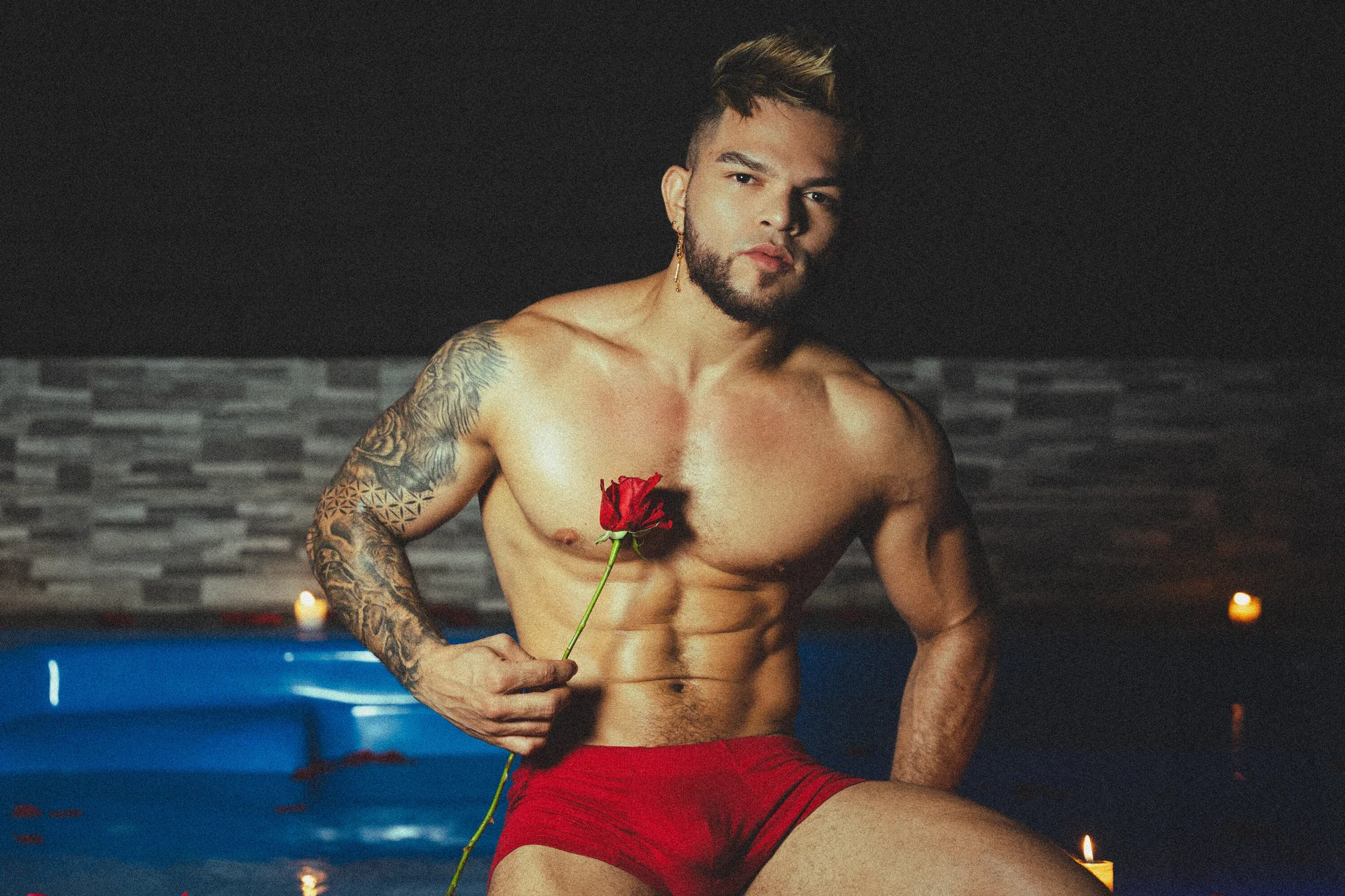 XXX Porn Photo of Nude vincent_carusso94 18