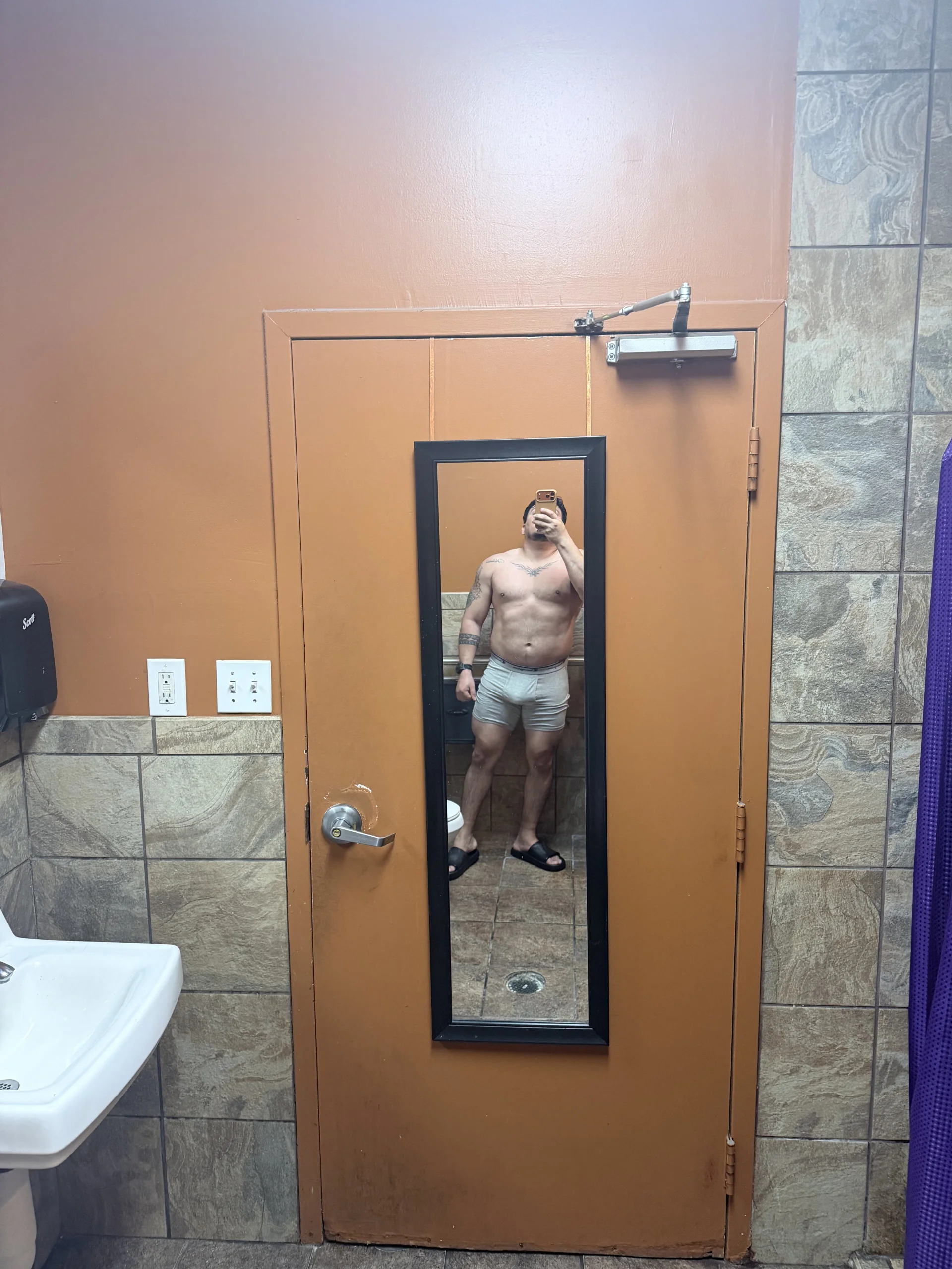 XXX Porn Photo of Nude honter1947 4