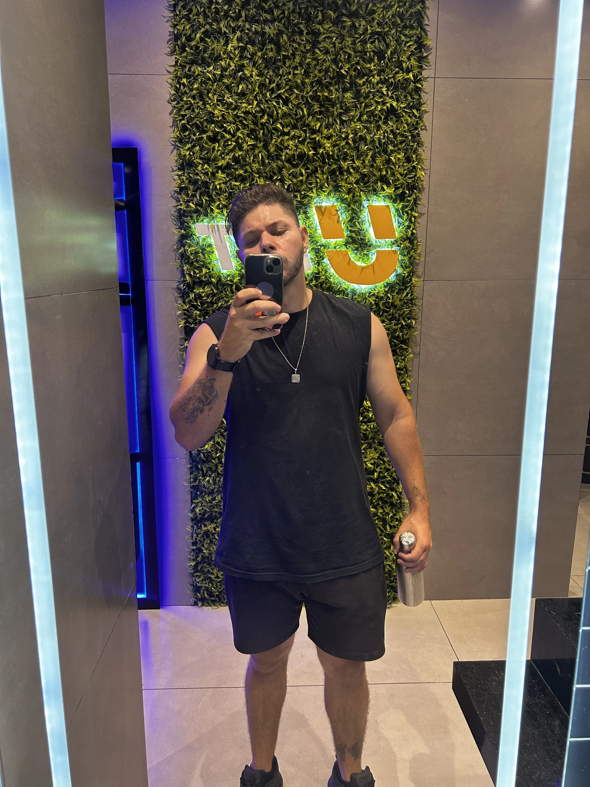 XXX Porn Photo of Nude ggbigidick22 1