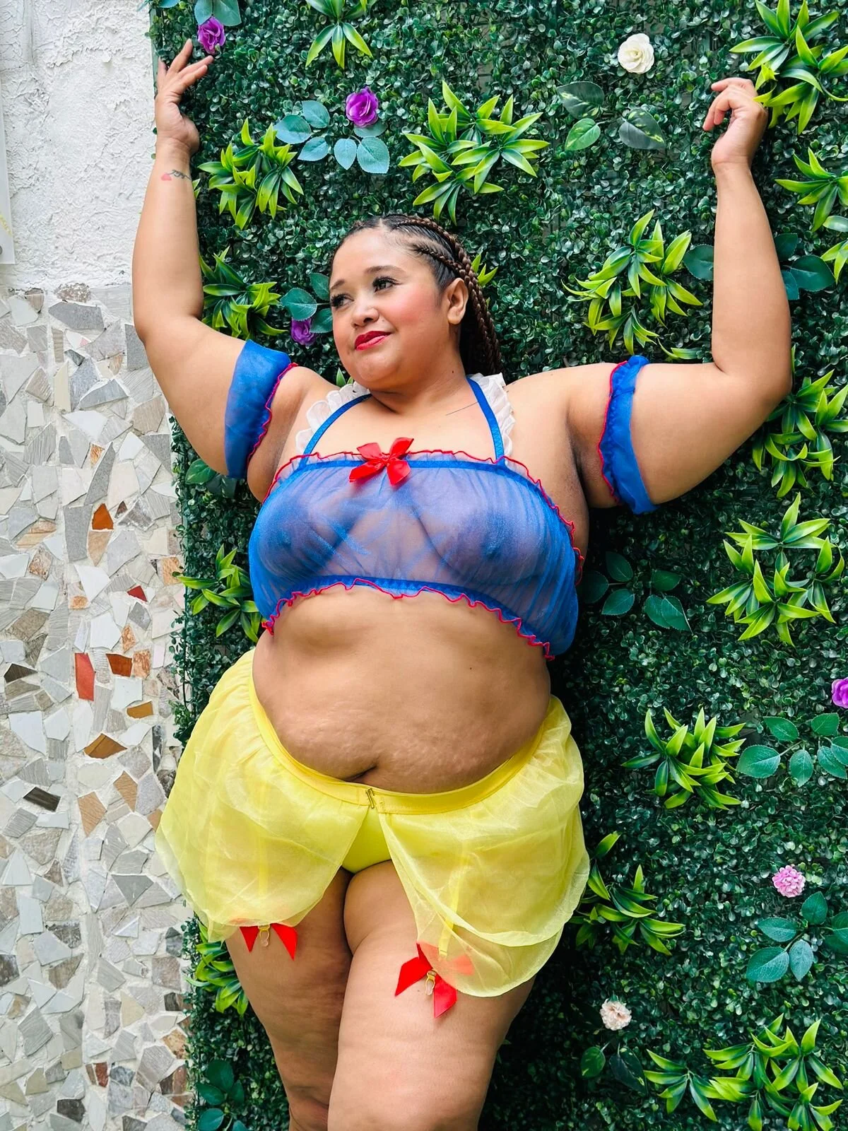 XXX Porn Photo of Nude BustyyJuicy_Rs 86