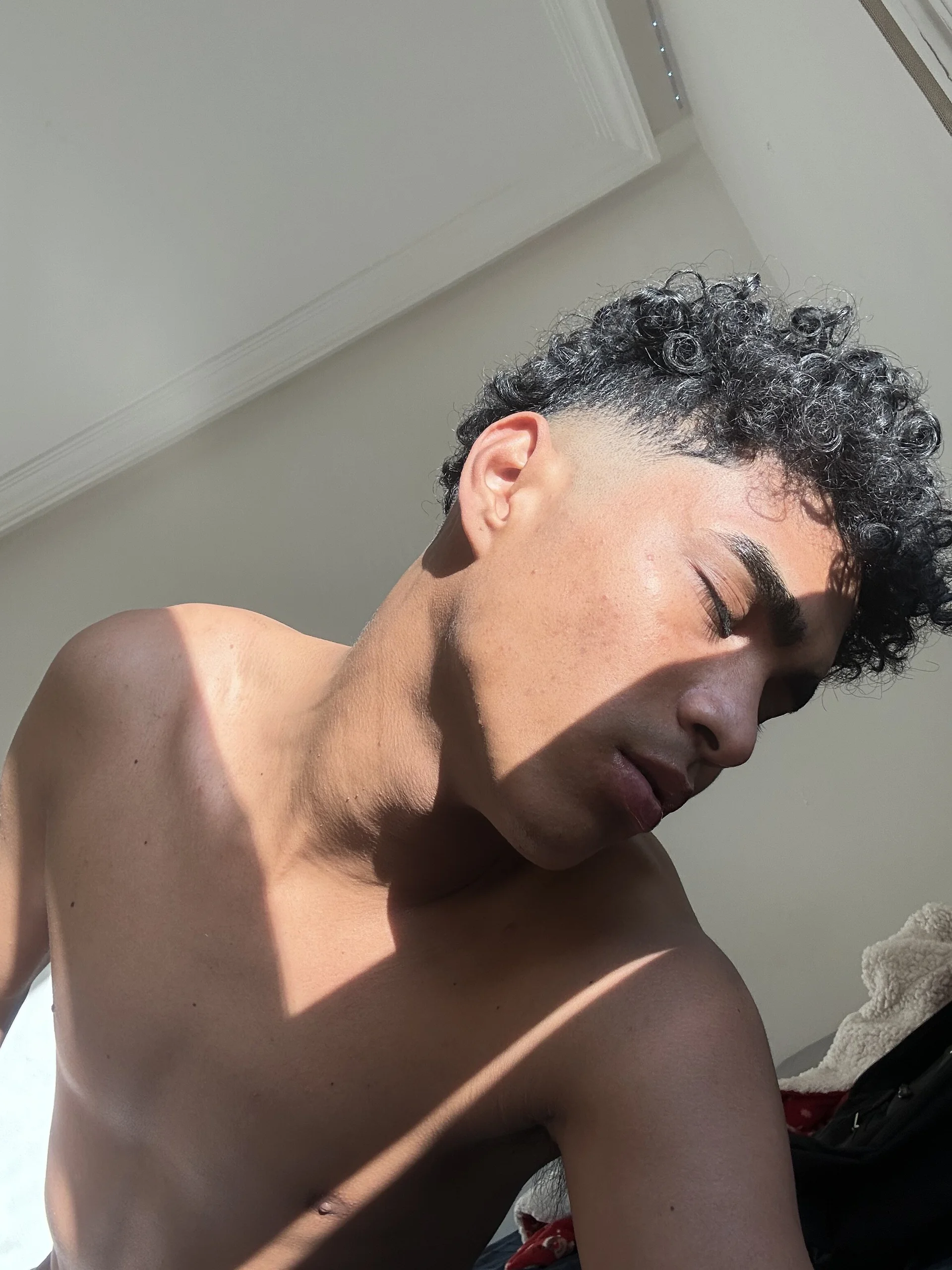 XXX Porn Photo of Nude Ryan-hot 1