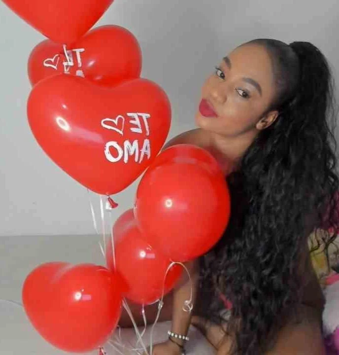 XXX Porn Photo of Nude nia_brown 3