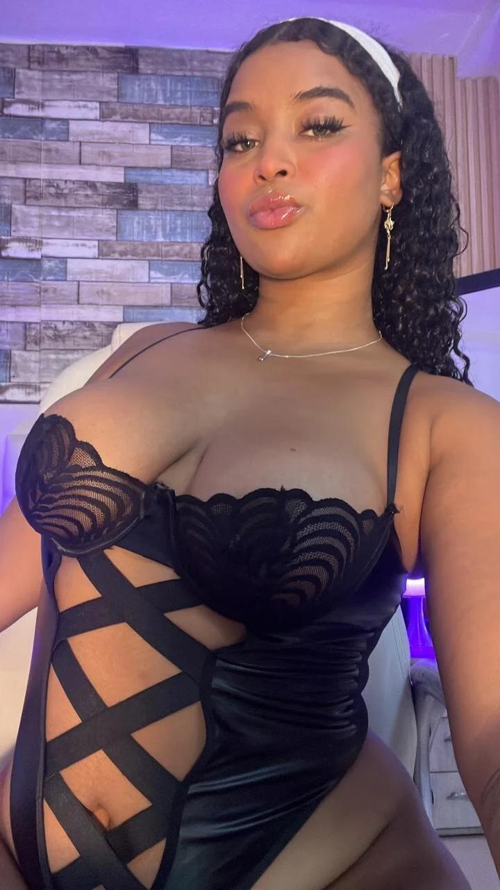 XXX Porn Photo of Nude mitschellfox21 2