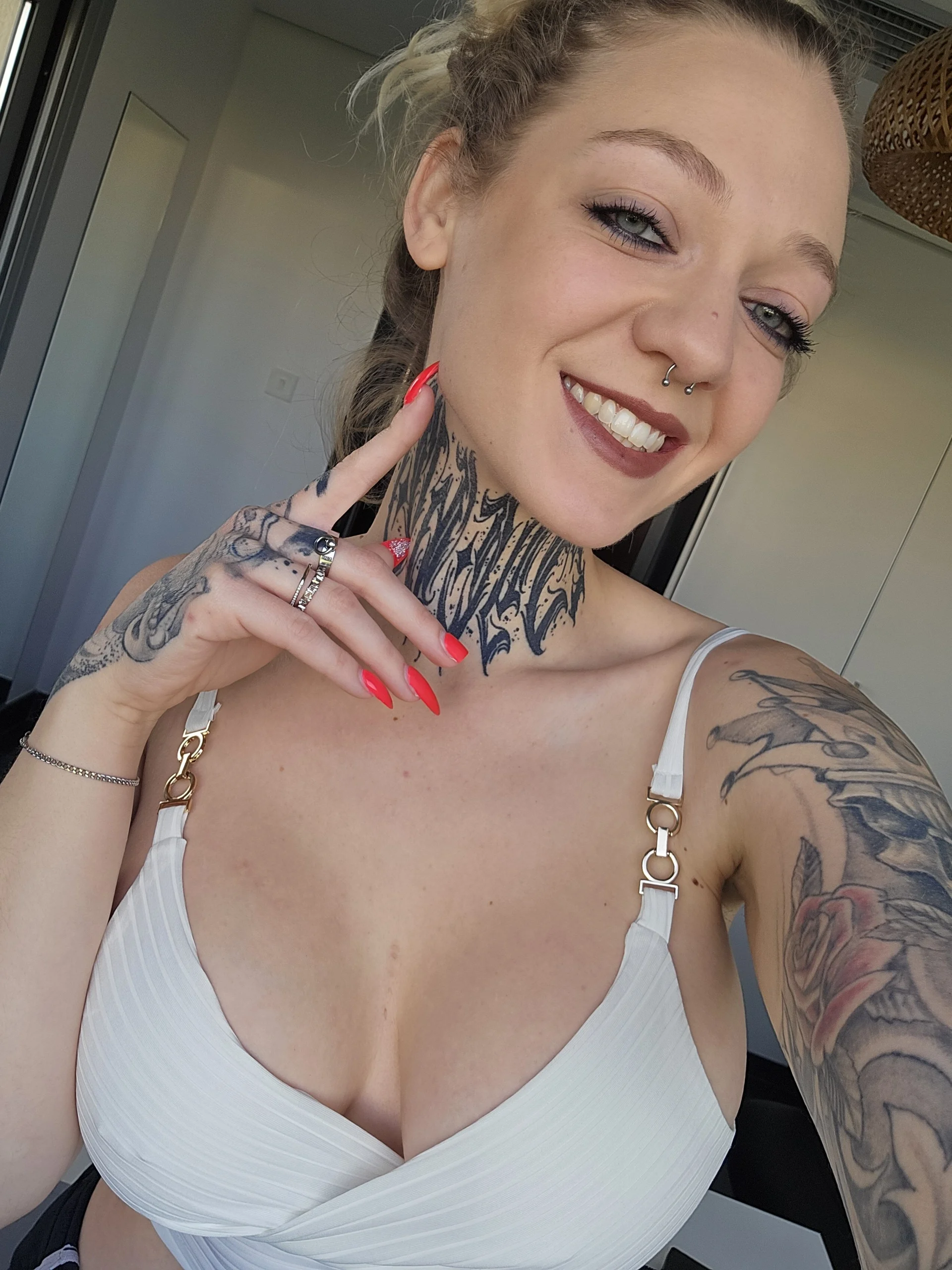 XXX Porn Photo of Nude Valery_Venom 7