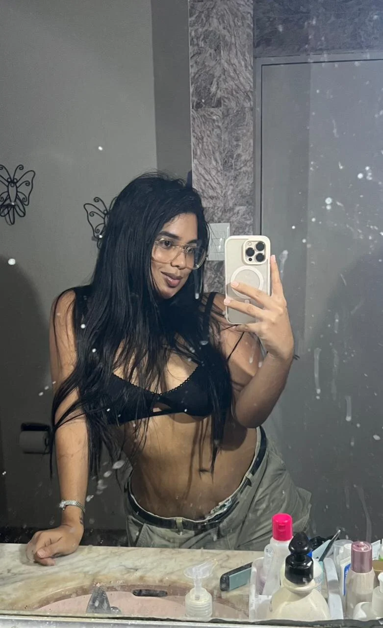 XXX Porn Photo of Nude liz_ariza4u 6