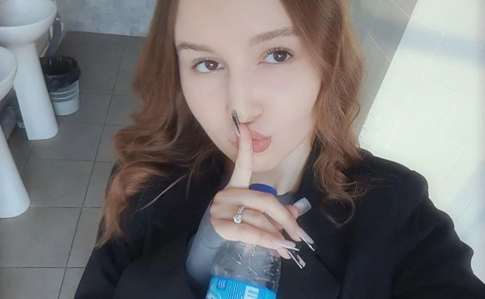 XXX Porn Photo of Nude Emmaa_Kimm 3