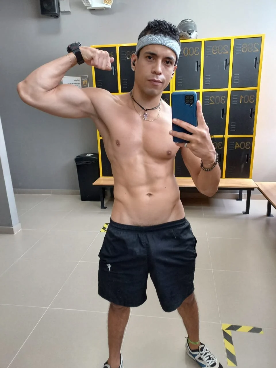 XXX Porn Photo of Nude Brunocuttie94 19