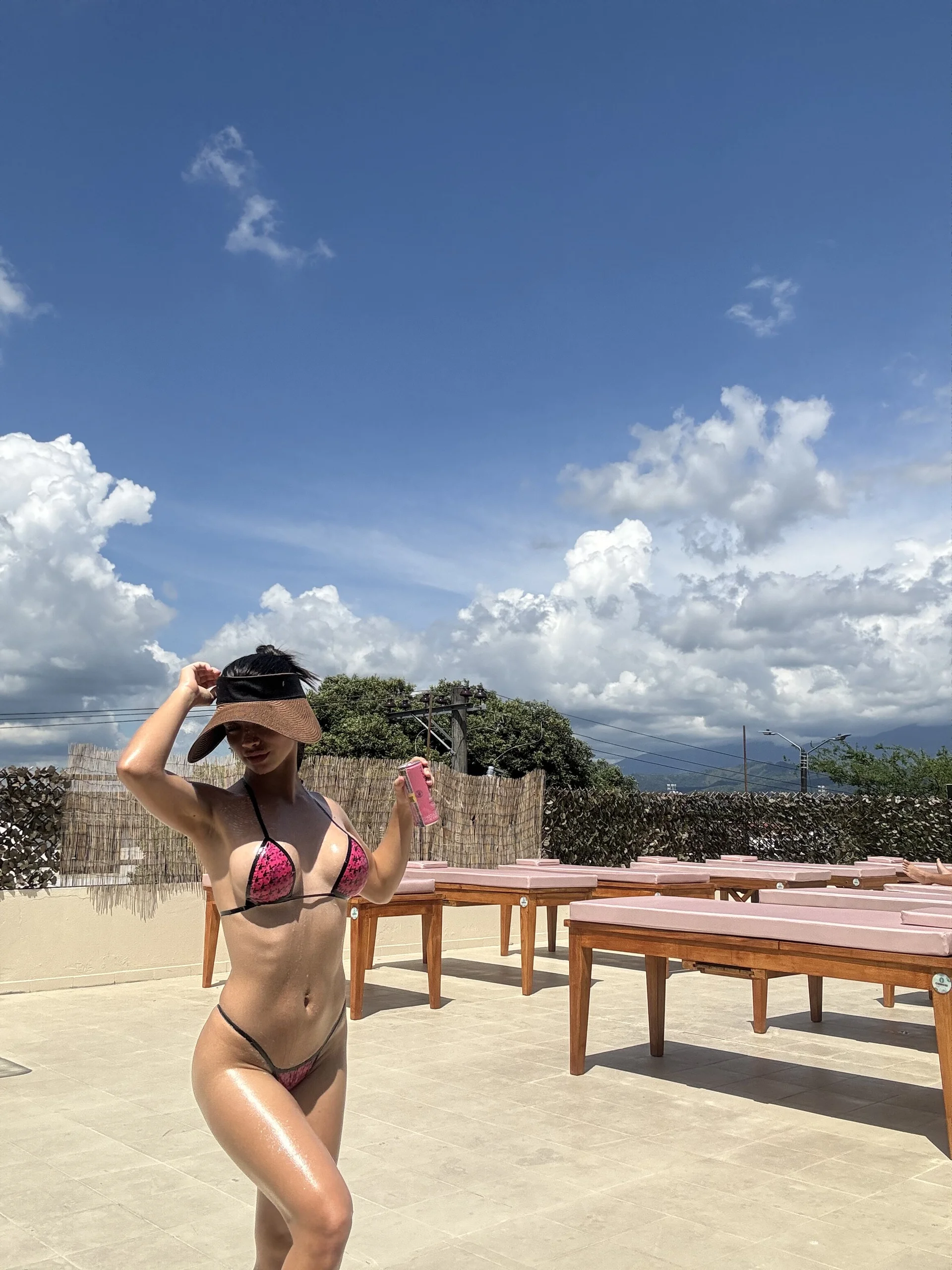 mia_2406_