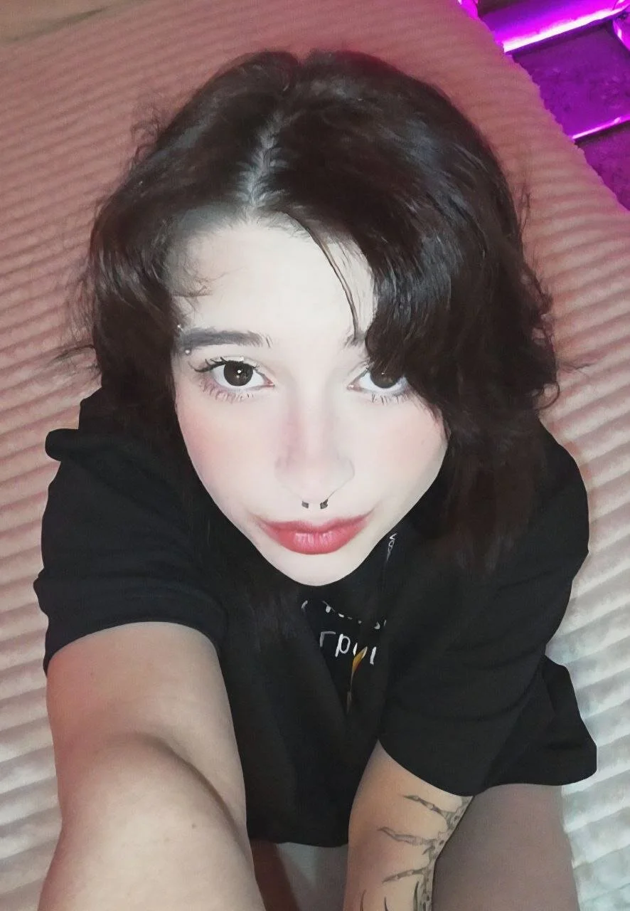 XXX Porn Photo of Nude Miki_Kivi 11