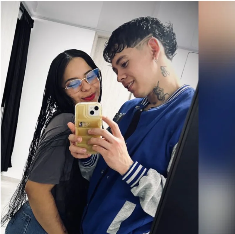XXX Porn Photo of Nude ColombianSexyCouple_ 1