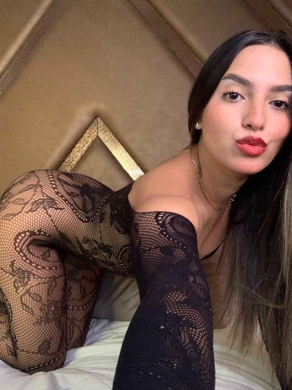 XXX Porn Photo of Nude scarlethcollins_ 19