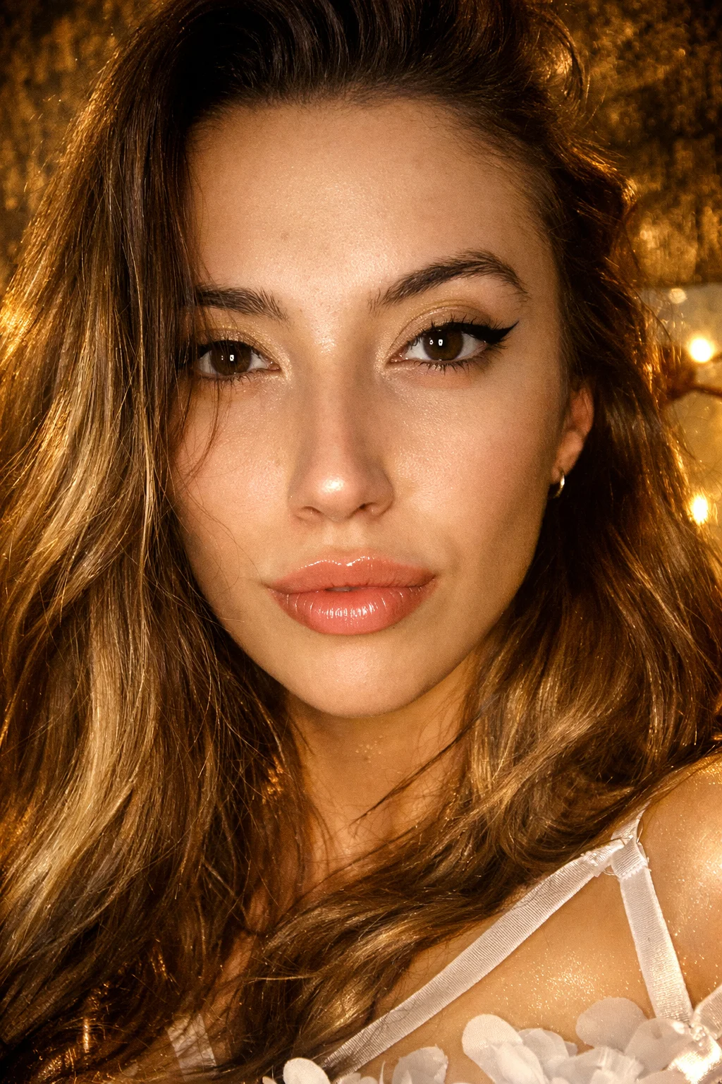 XXX Porn Photo of Nude Virgin_Star 1