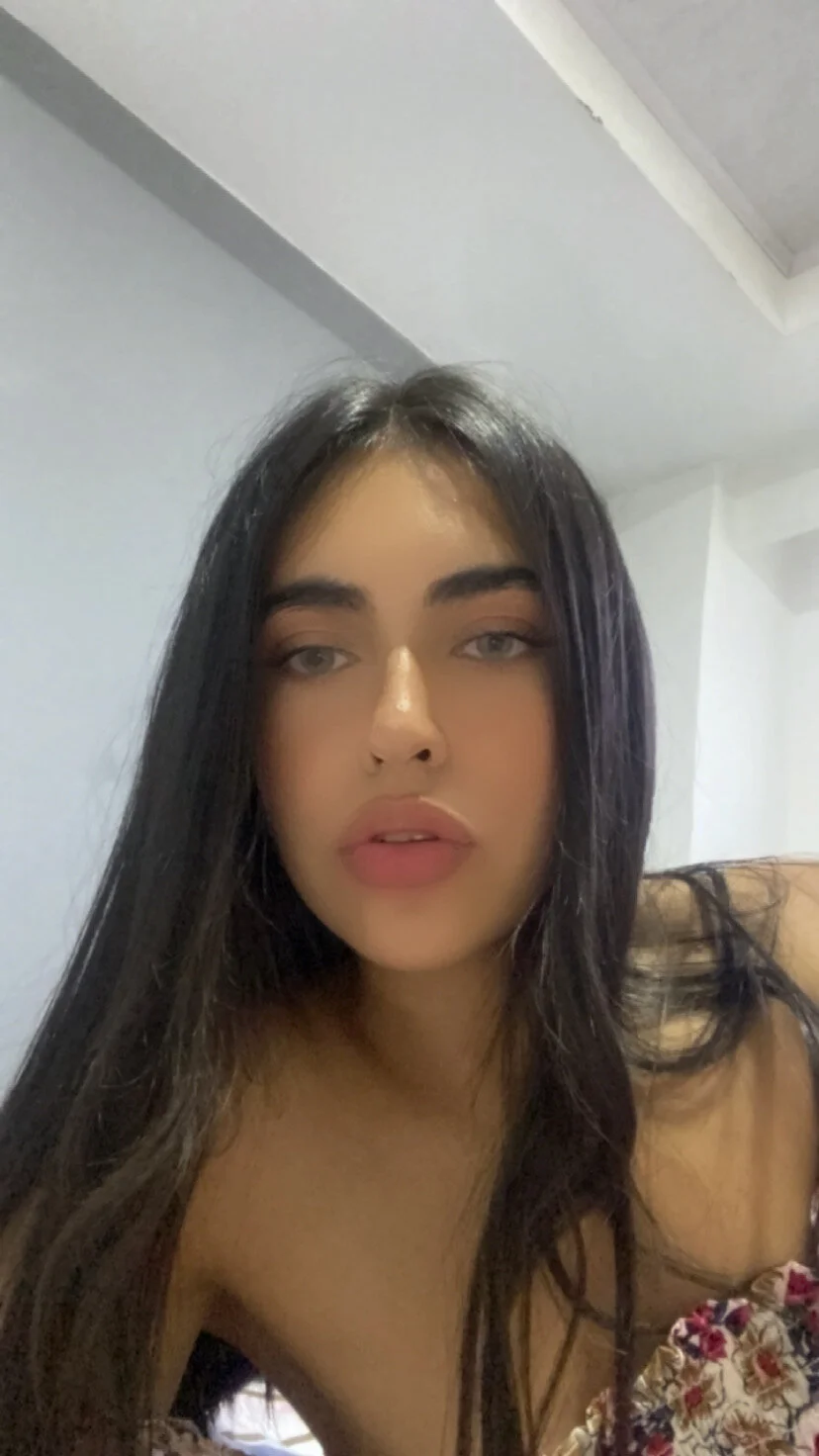 XXX Porn Photo of Nude DaphneUwu 770