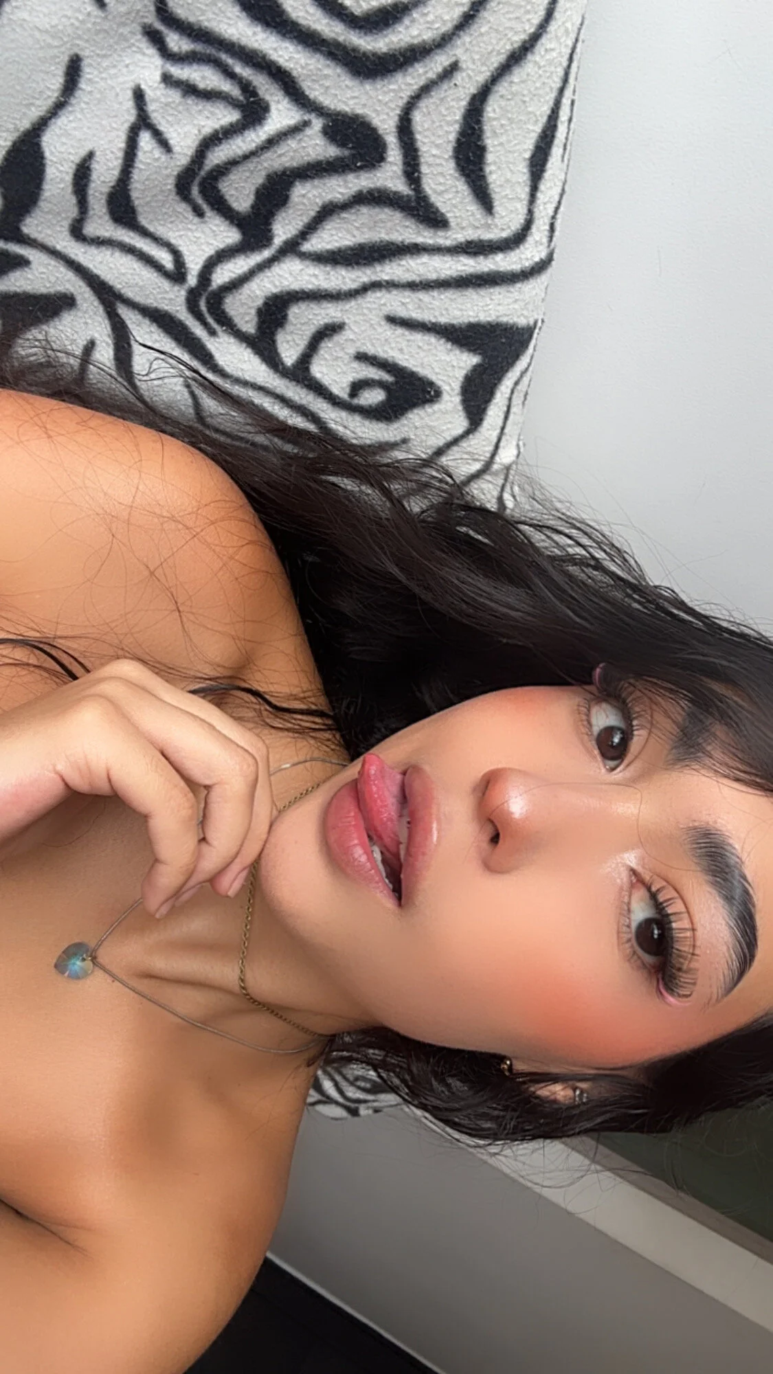 XXX Porn Photo of Nude angelYtonnyy 7