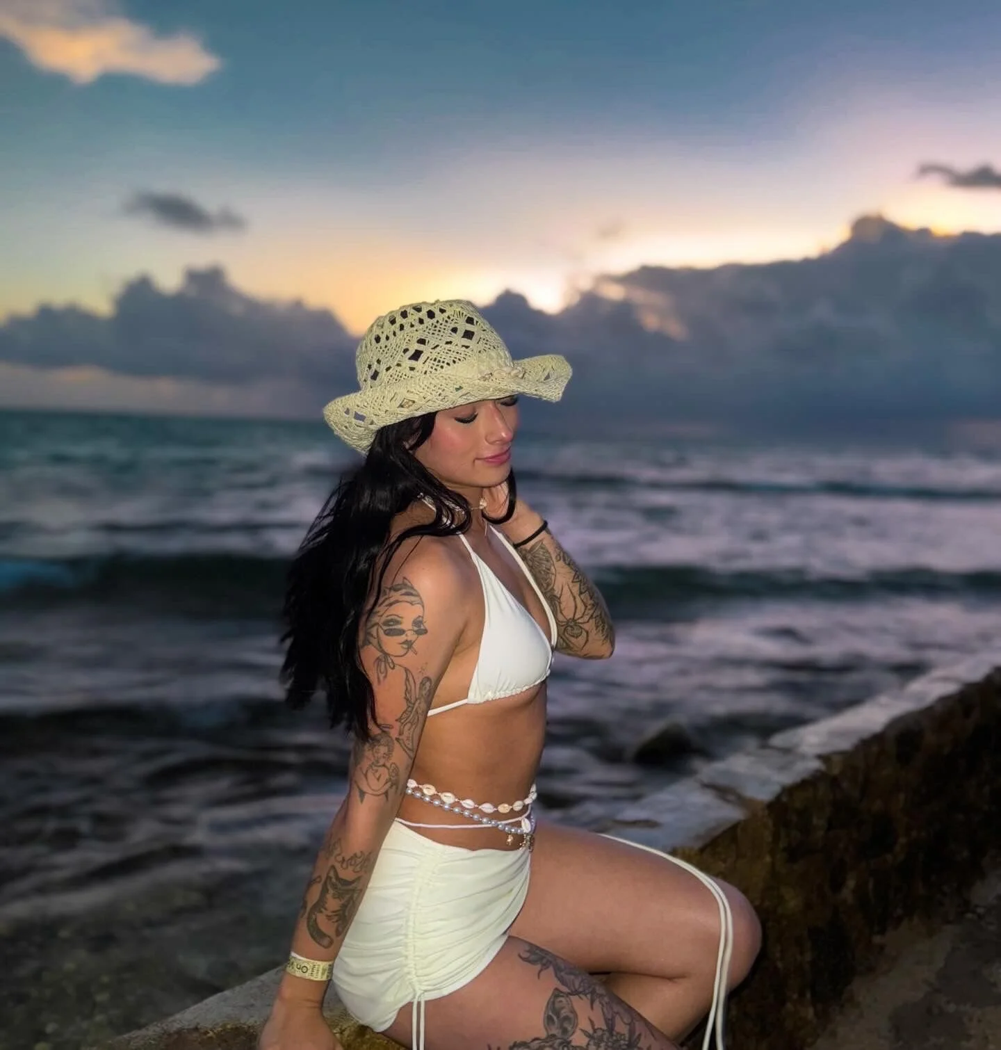 XXX Porn Photo of Nude issa_dolly 9