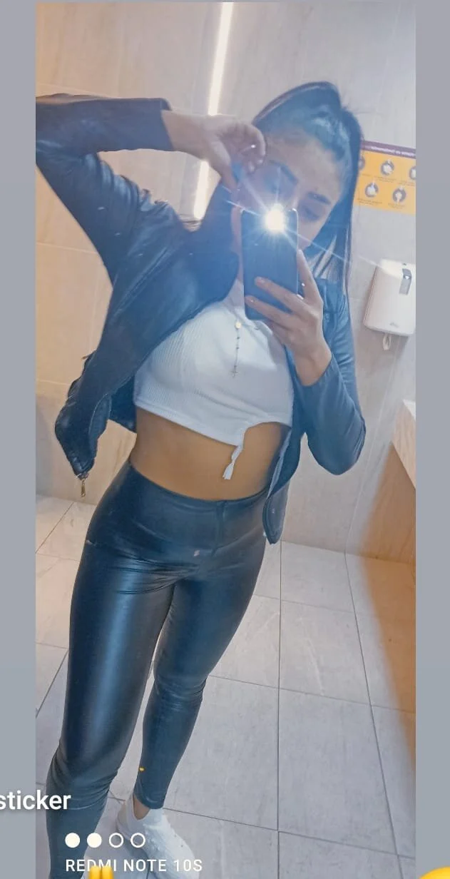 XXX Porn Photo of Nude Emilybta 5