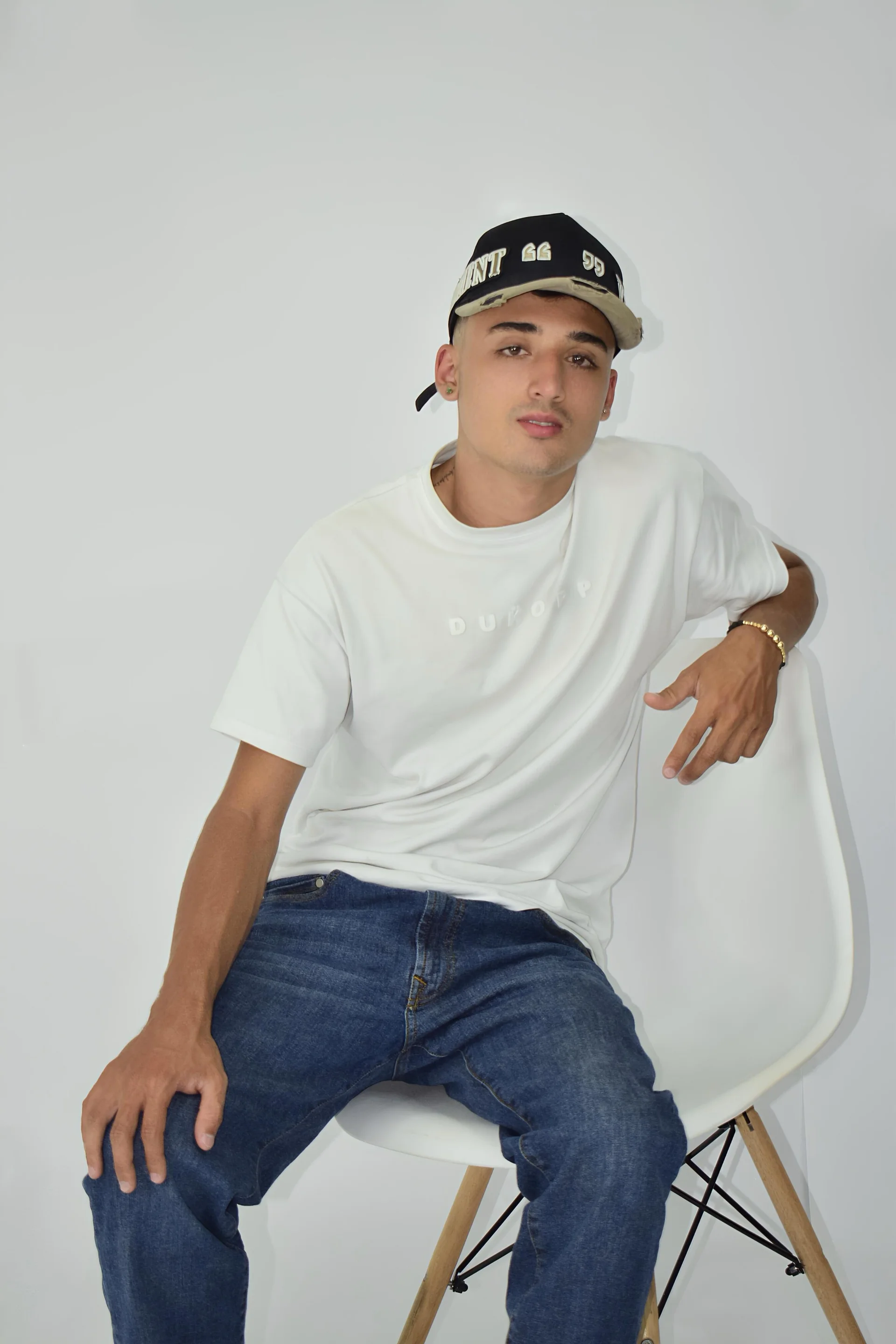XXX Porn Photo of Nude Hadrian_Torres 11