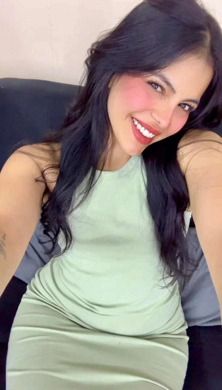XXX Porn Photo of Nude Eliie_Ruizz 3