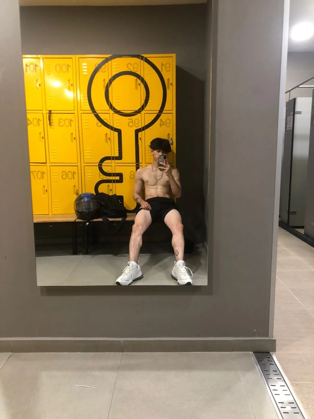 XXX Porn Photo of Nude xIce_Boy 5