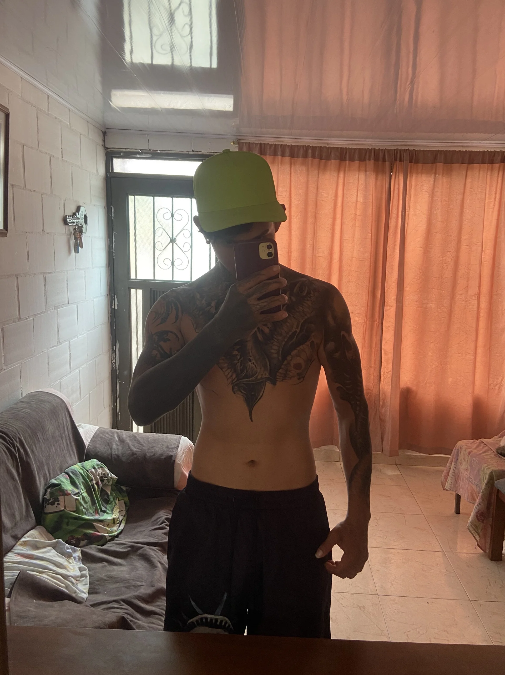 XXX Porn Photo of Nude Travisttanner28 2