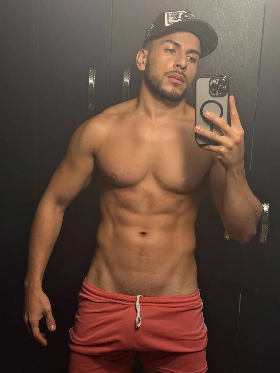 XXX Porn Photo of Nude bayronfit 112