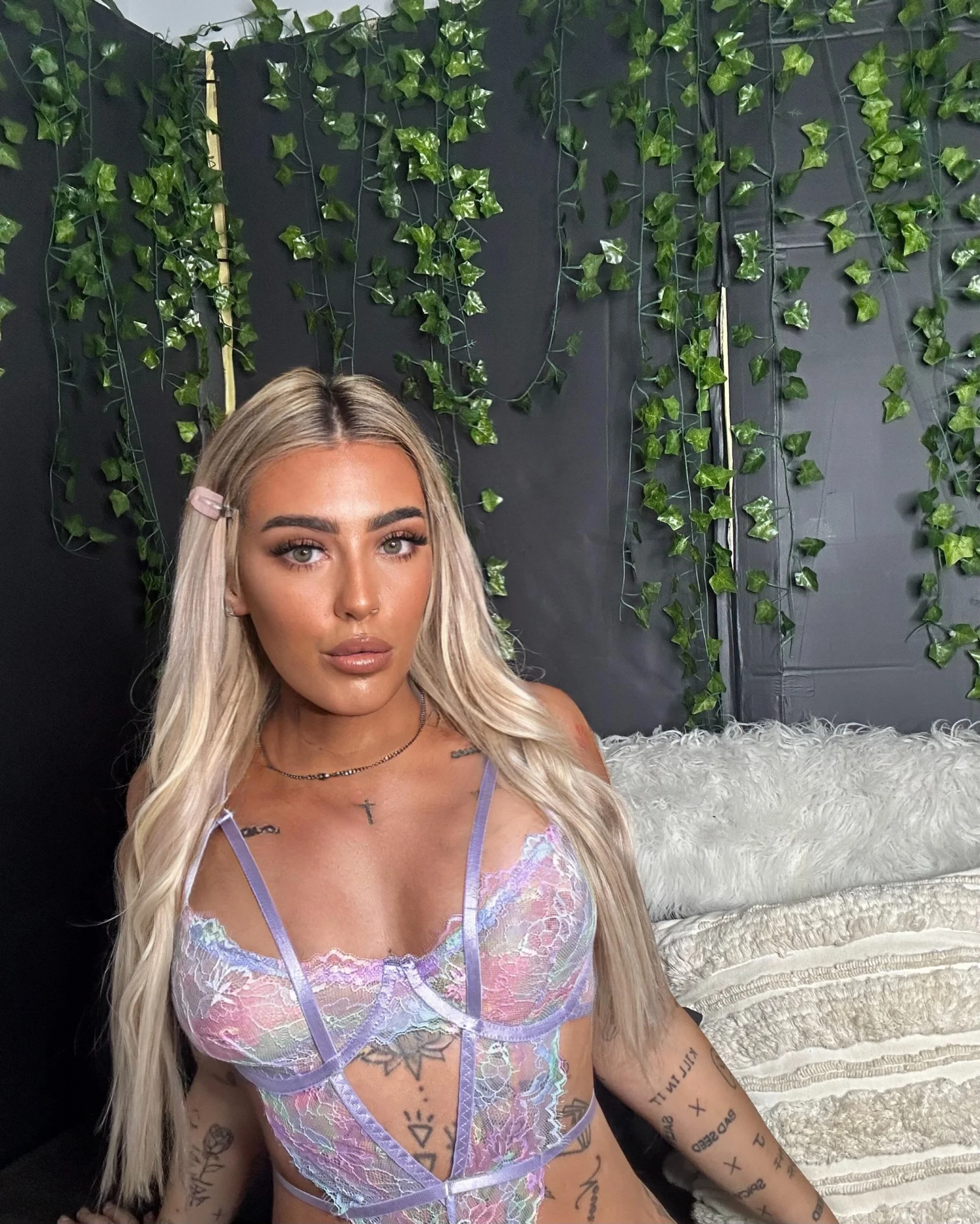 XXX Porn Photo of Nude RoseyLeeX 11